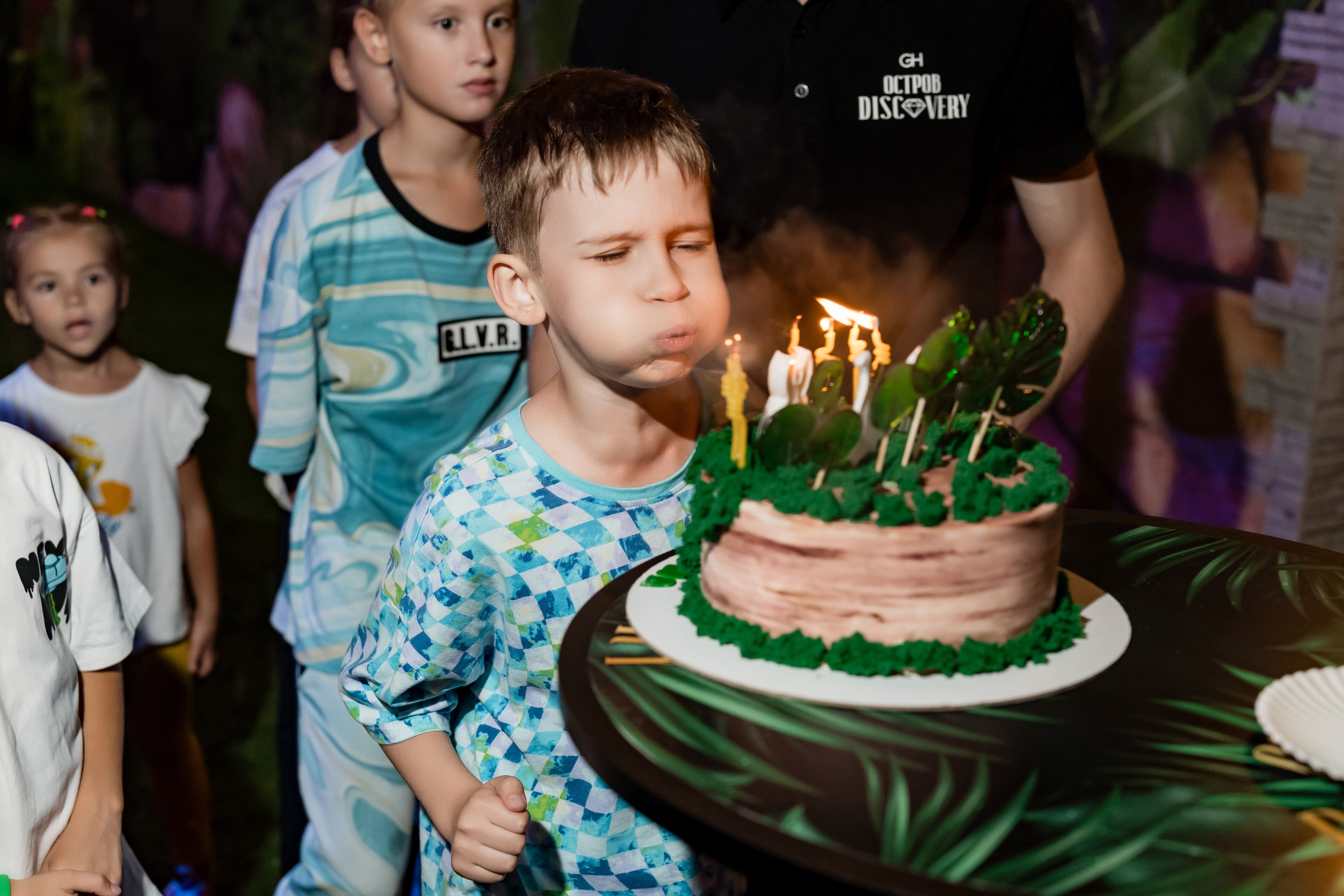 С Днем Рождения, Гена! Остров Discovery