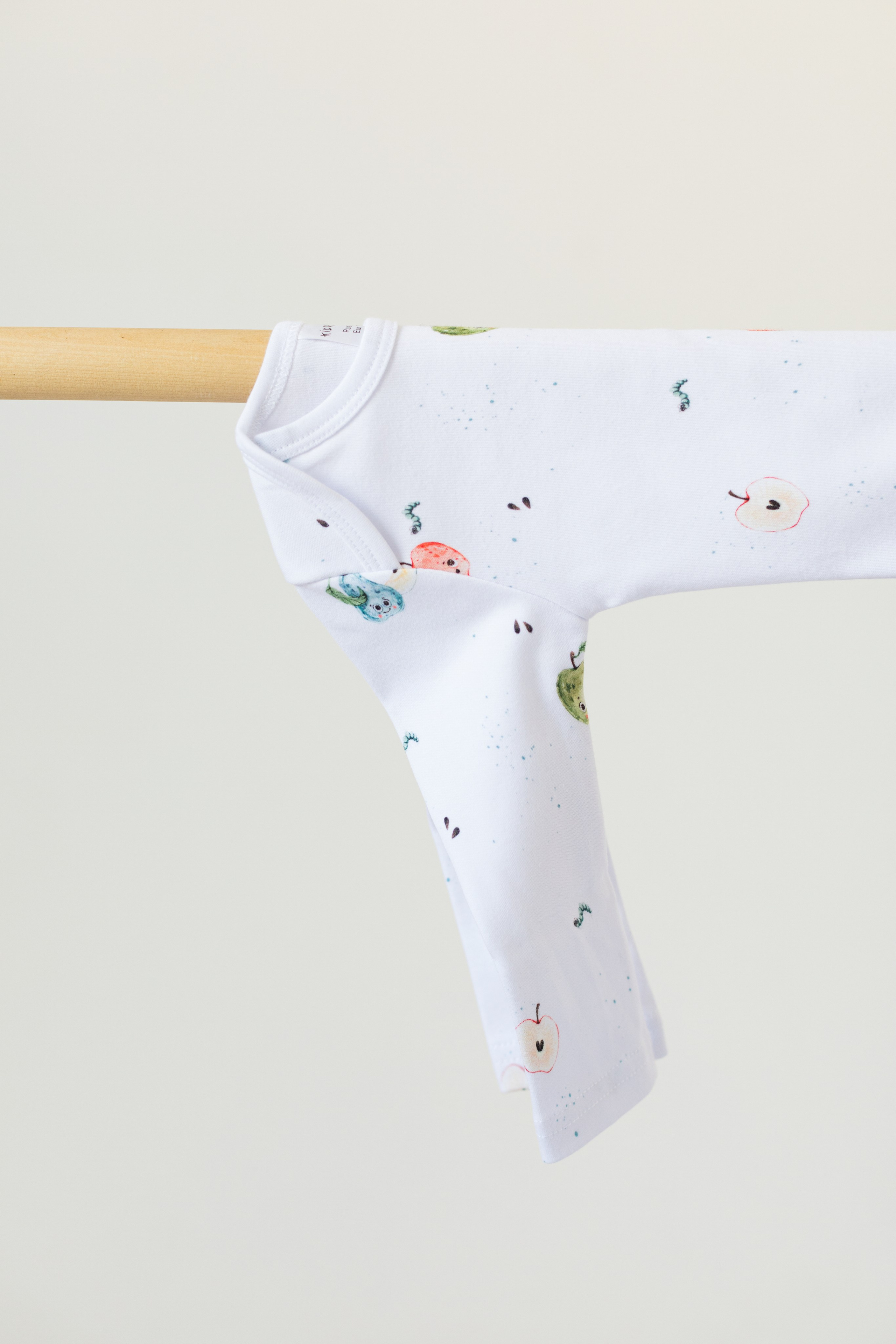 Фотосессия одежды для новорожденных детей. Детский и контент фотограф Надя Волкова Санкт-Петербург