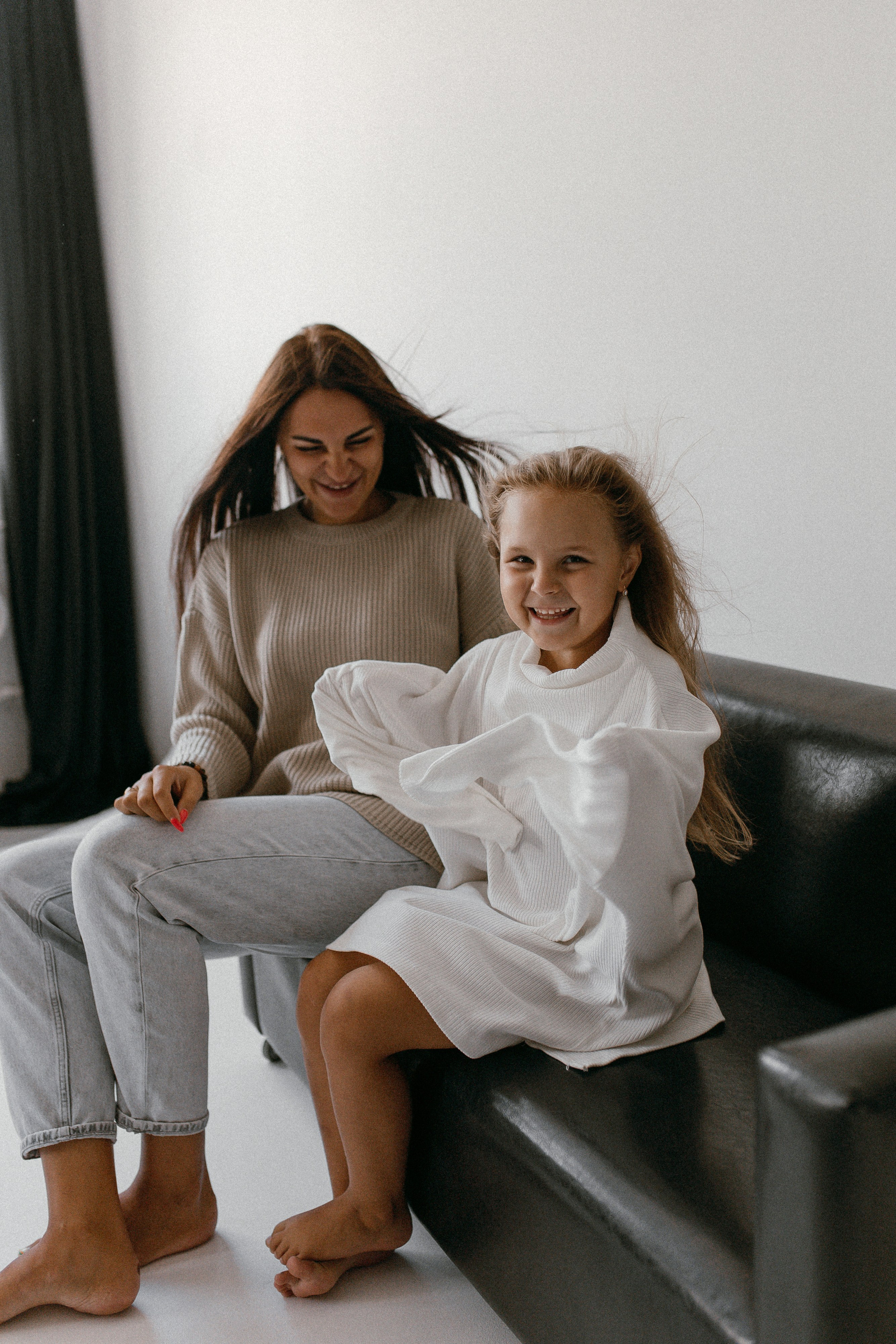 Есения и мама. Семейный фотограф Губкин/Старый Оскол