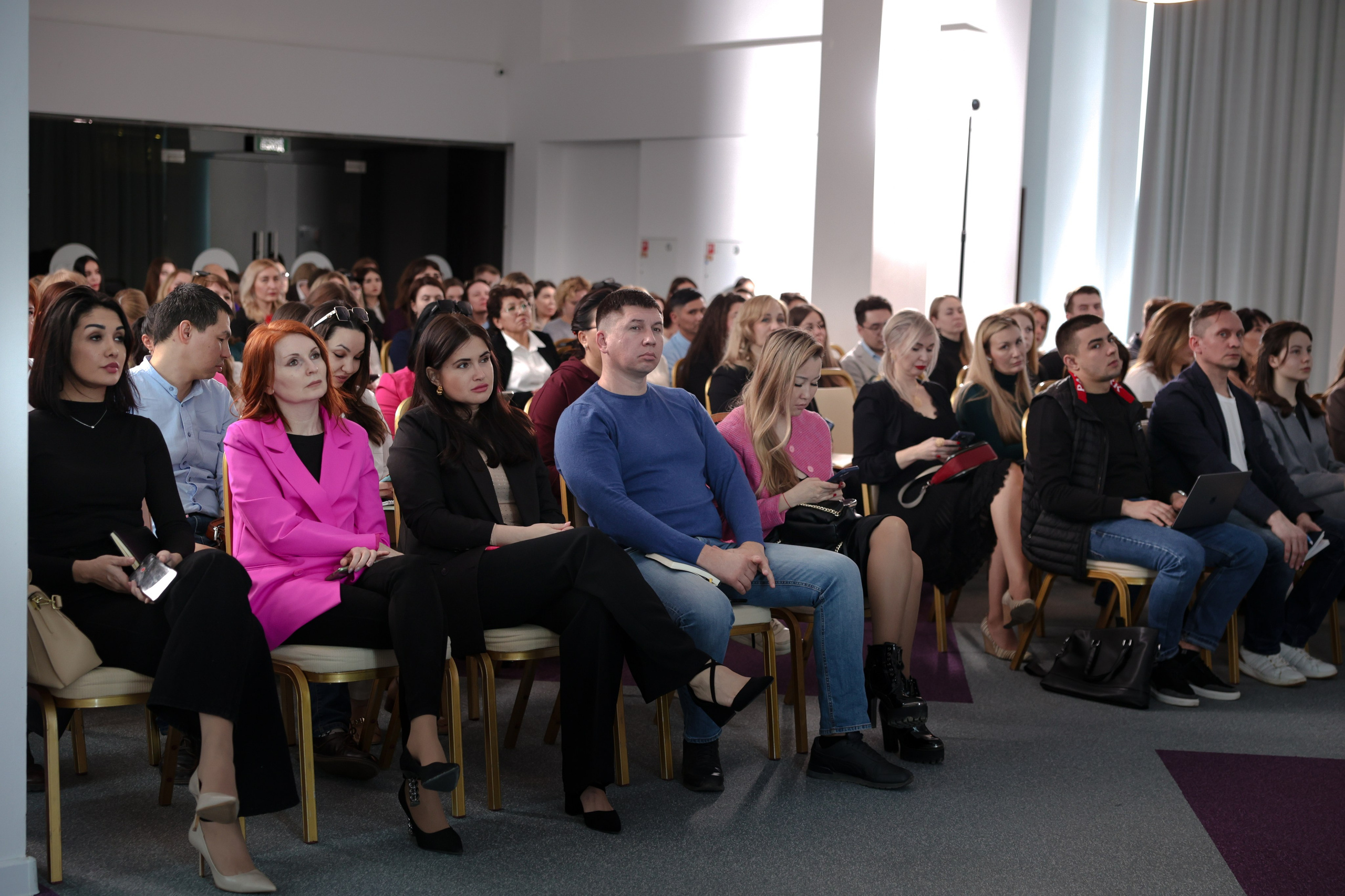 Конференция в Grand Hotel. Свадебный фотограф Астрахань