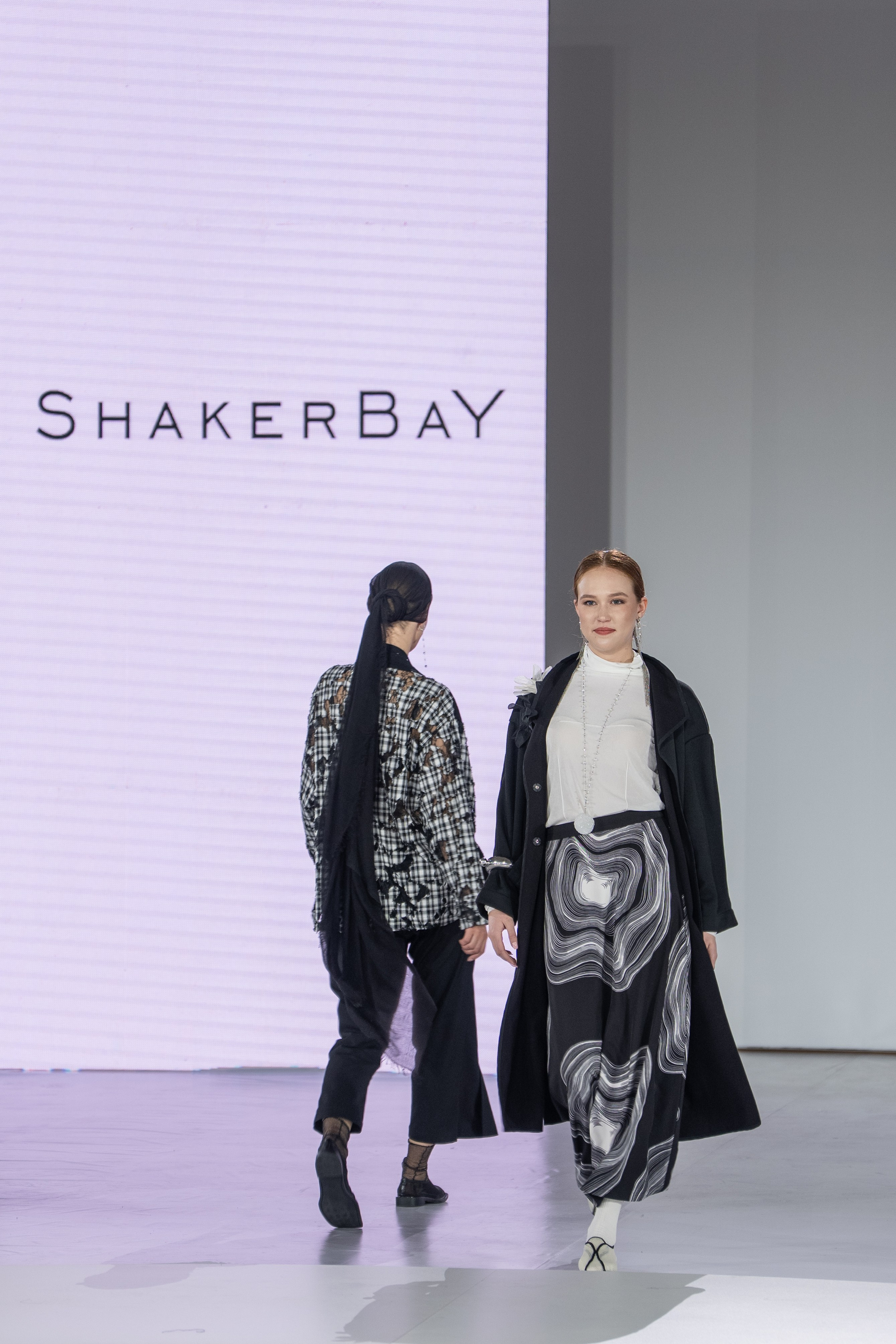 Дезайнер Shakerbay. Сайт Алматинского НЮ АРТ, будуар и фэшн фотографа Дениса Карпенко