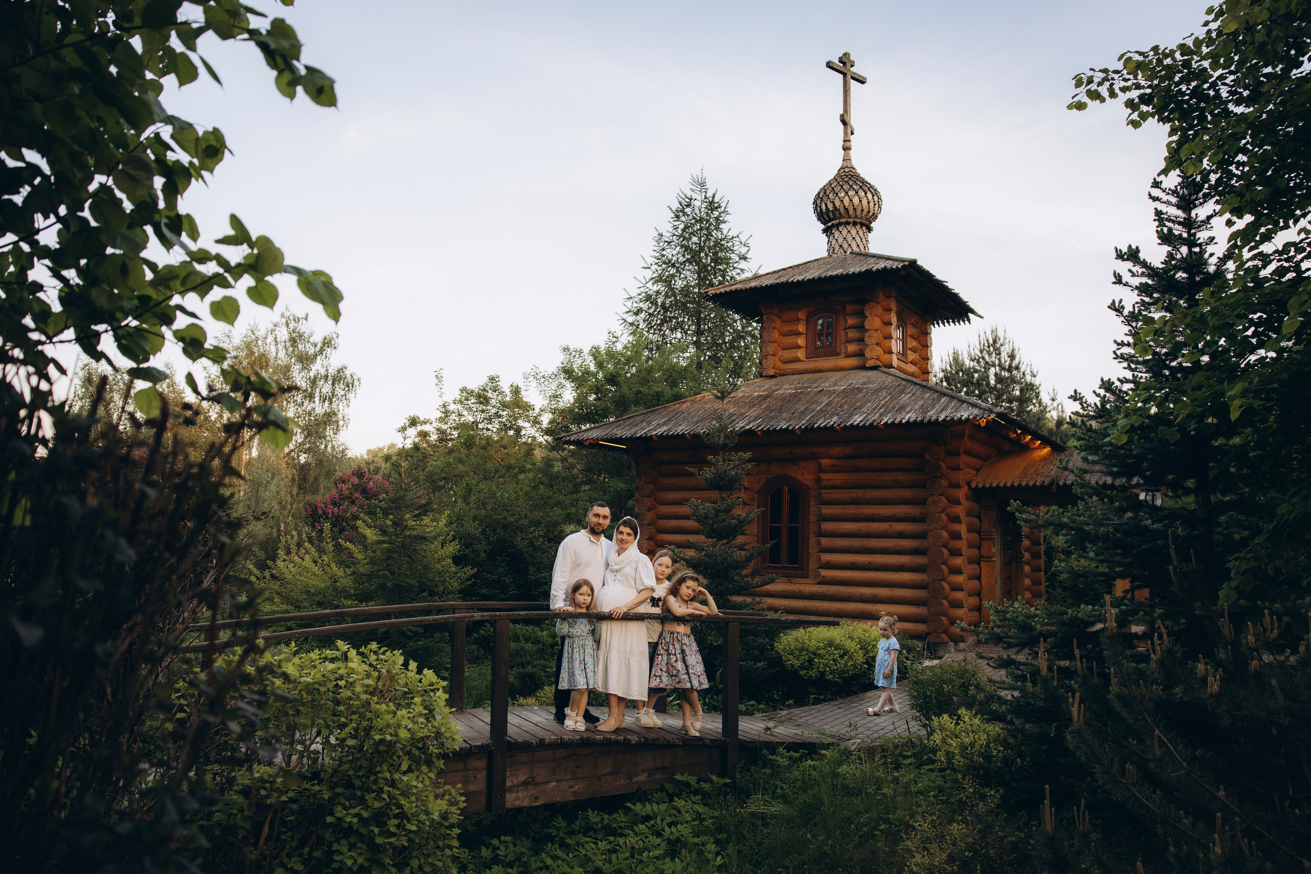 Фотосъемка для выставки (май, 2026 г.), с. Кутепо (Калужская обл.). Надежда Стар семейный и церковный фотограф в Жукове и Калужской области