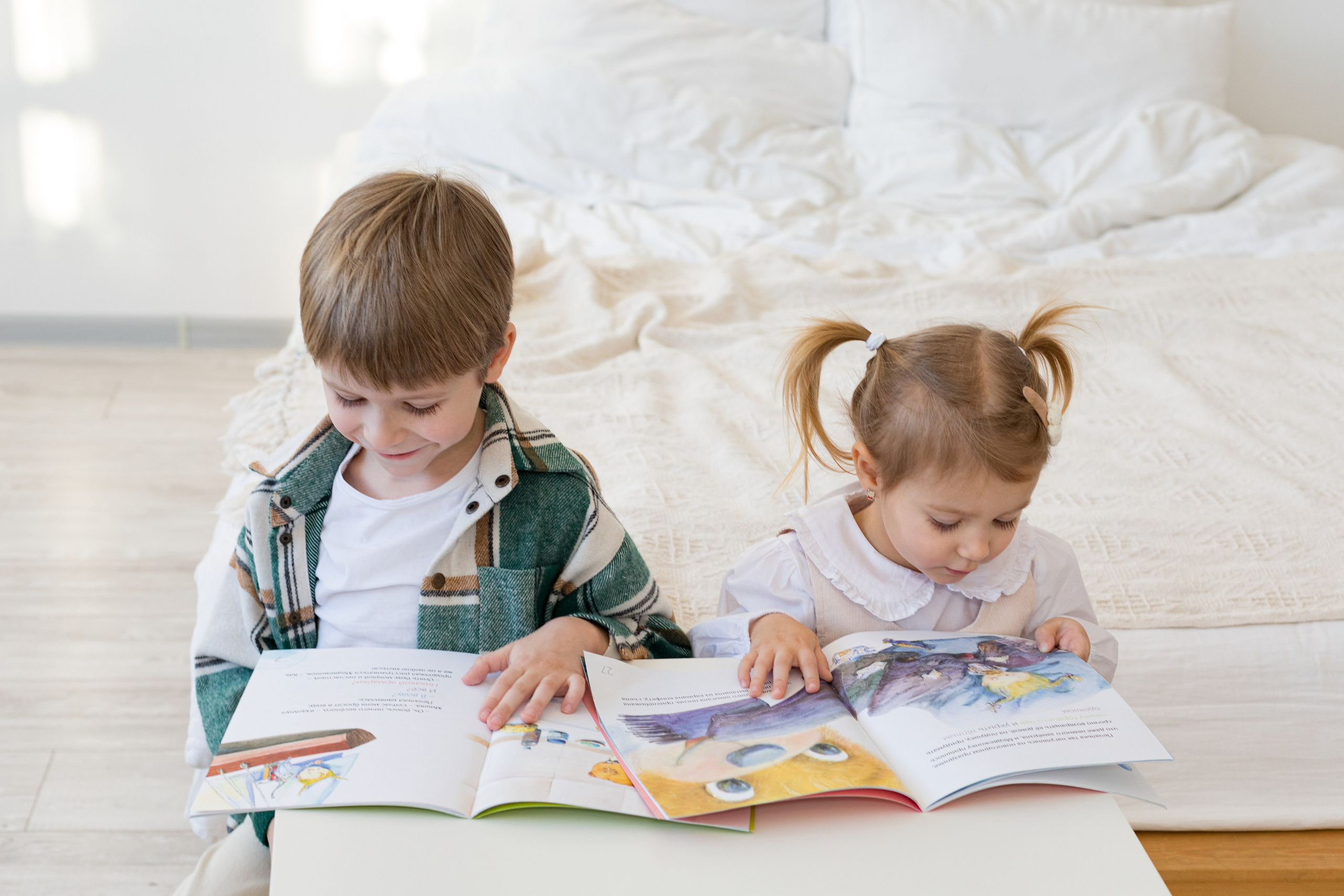 Фотосессия с детскими книгами. Детский и контент фотограф Надя Волкова Санкт-Петербург