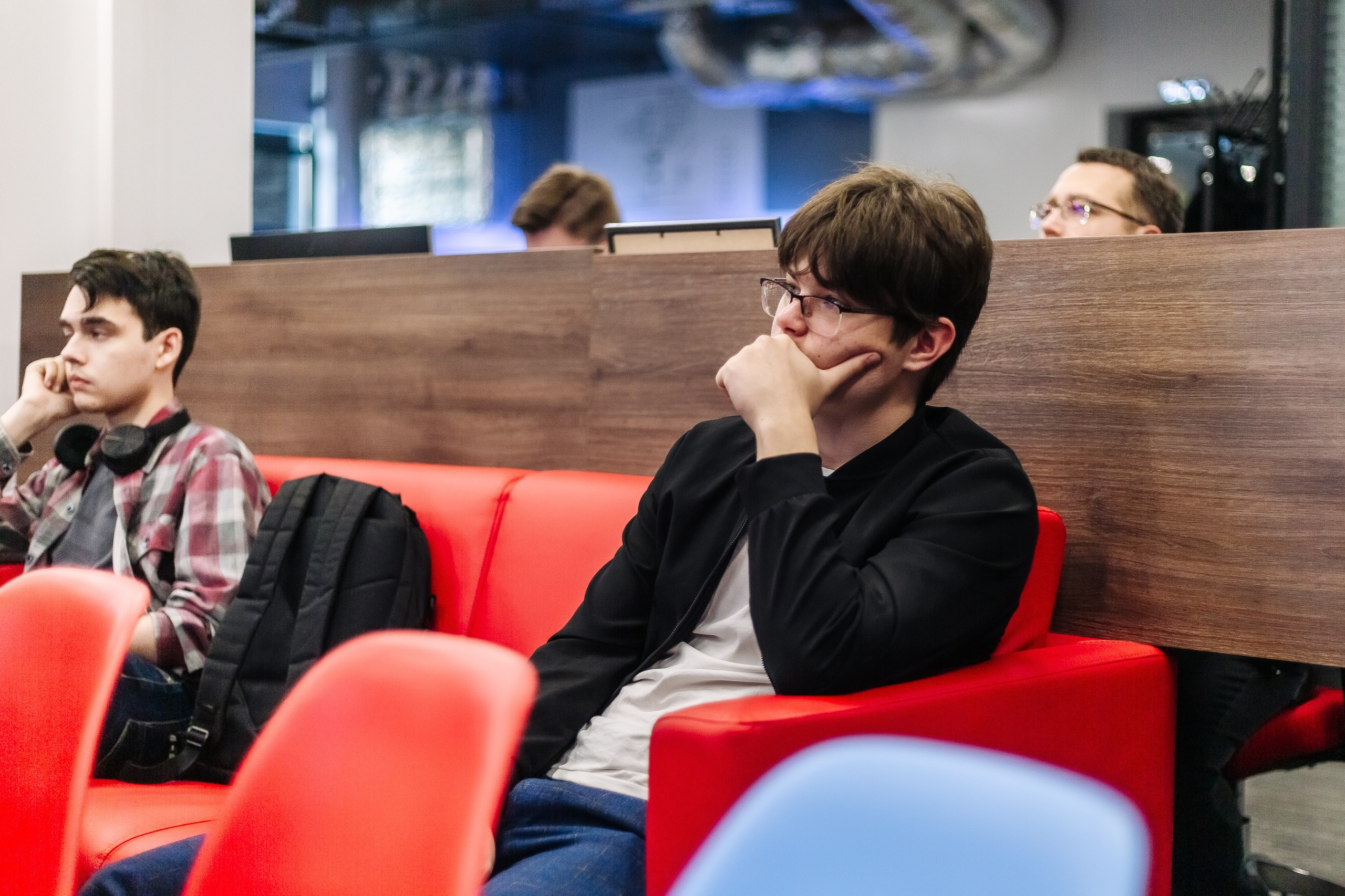 Неймарк. Лекторий. Репортажный и портретный фотограф в Нижнем Новгороде Максим Горшков