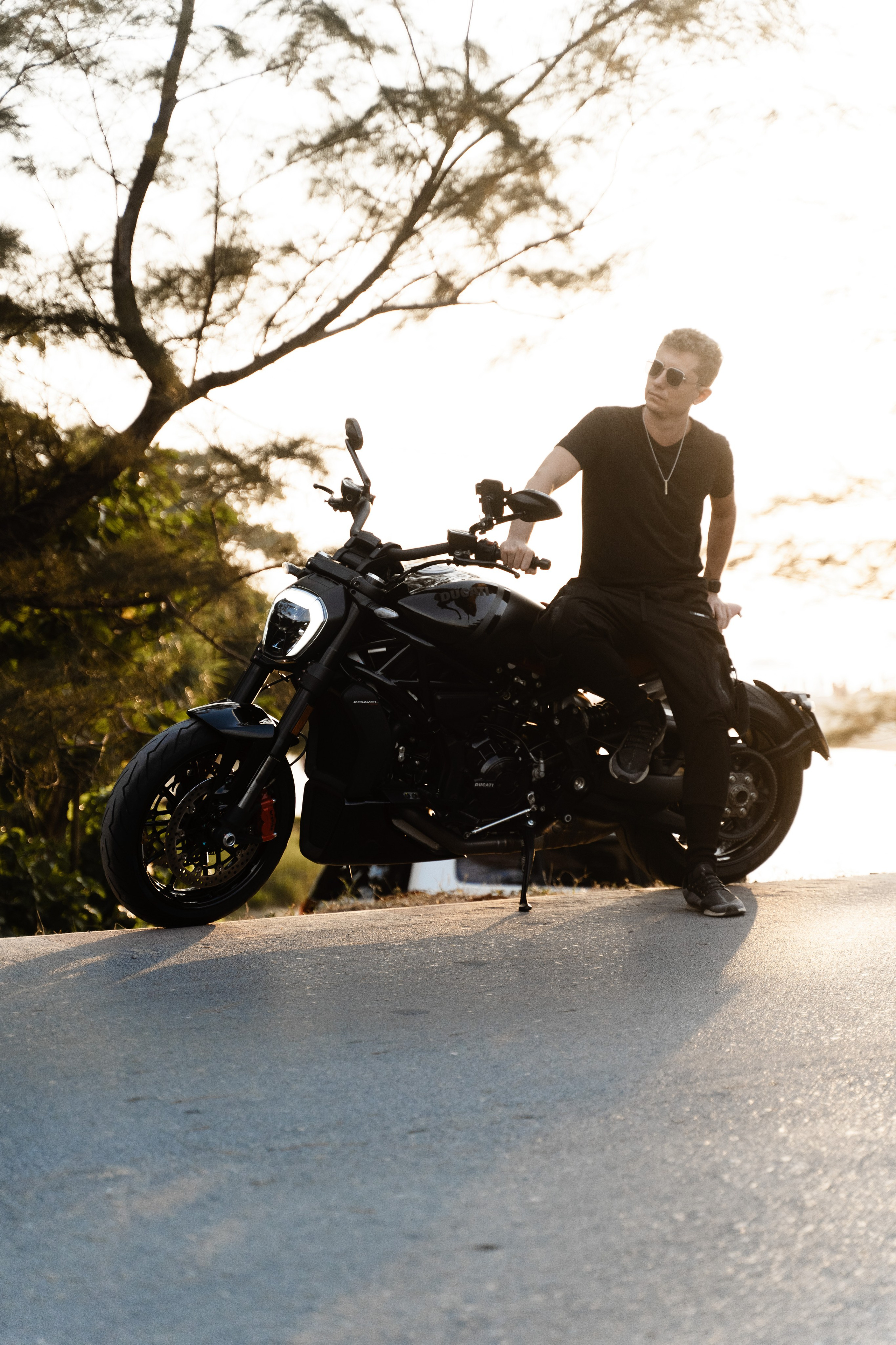 Professional Wedding Photography, Portraits, and Studio Photoshoots in Phuket