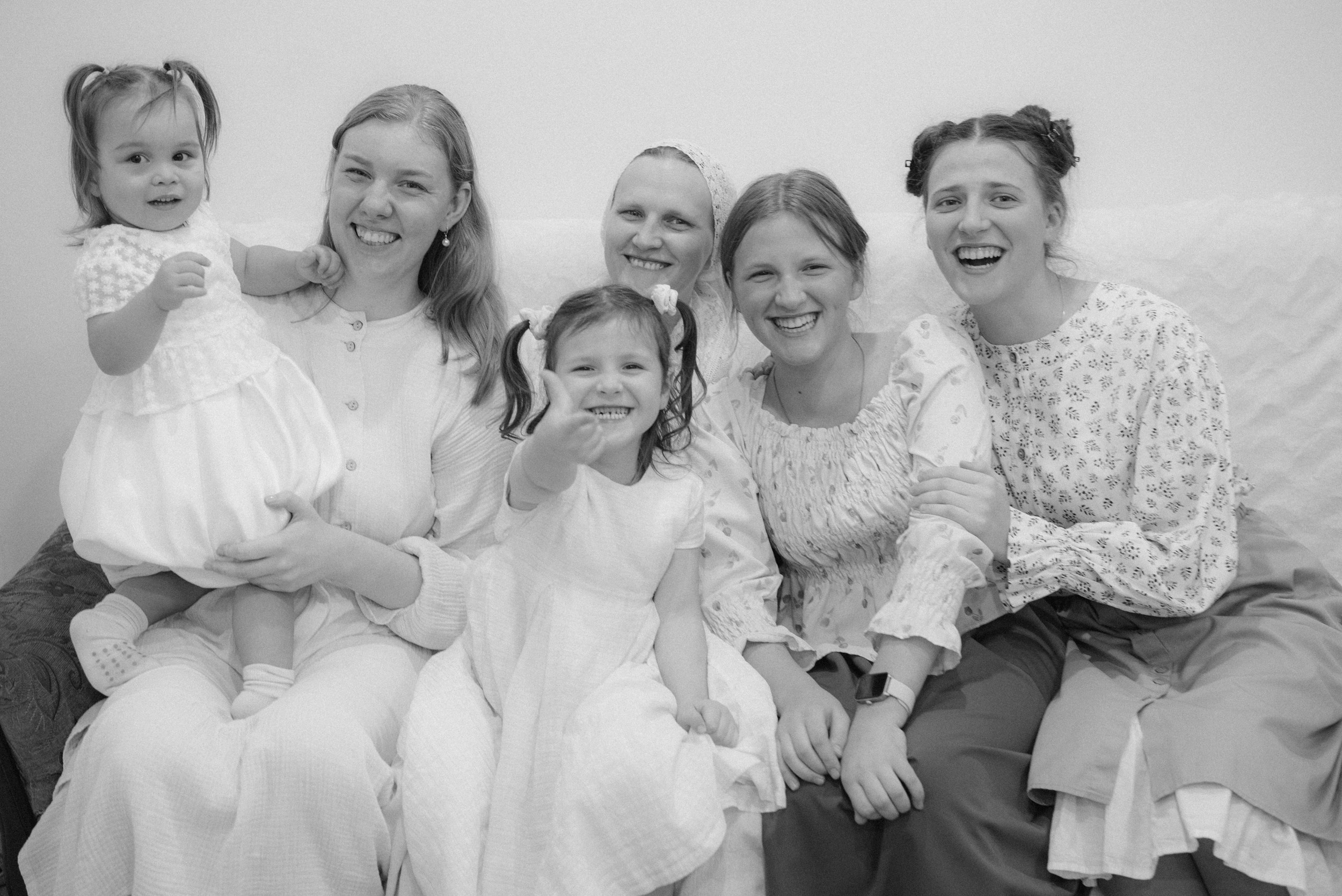 Семья иерея Георгия. Пленочное. Витязевы. Семейный фотограф на крещение, венчание в Иваново Галина Скурихина