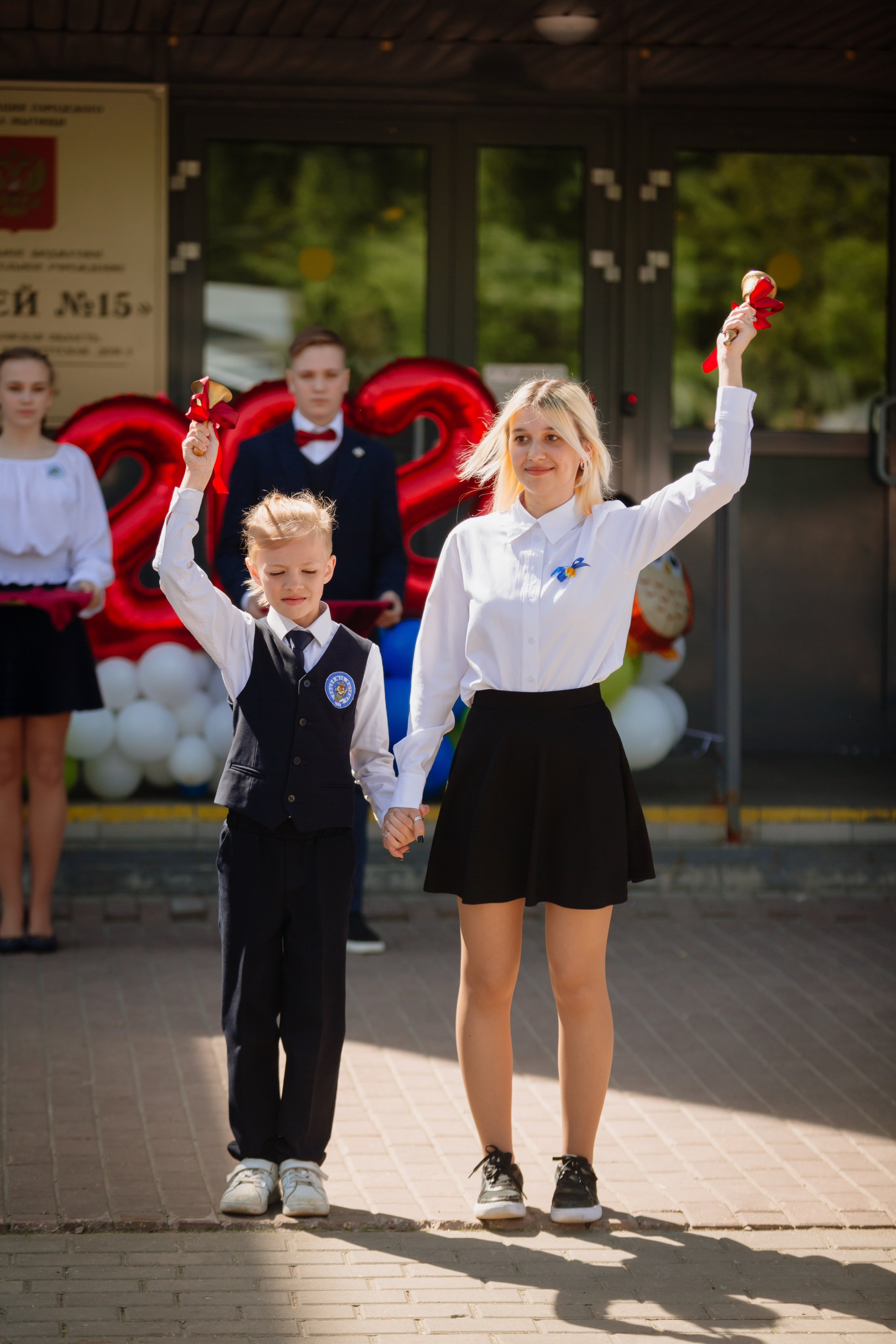 Последний звонок 2024 (2 часа фотосъемки). Профессиональный фотограф Надежда Антонова