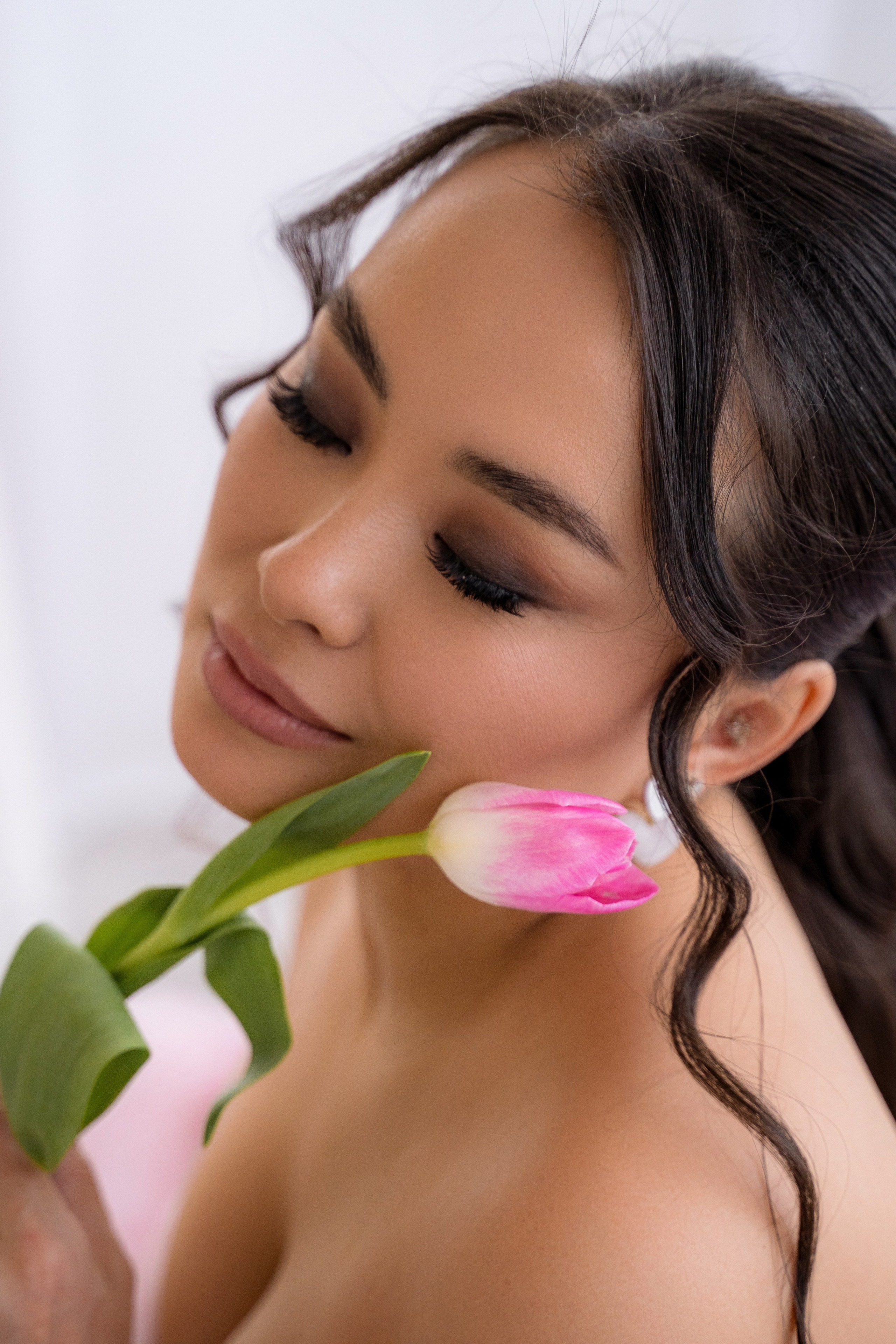 Тюльпановое настроение. Фотостудия Малина в городе Улан-Удэ. Фотограф Ирина Жарникова