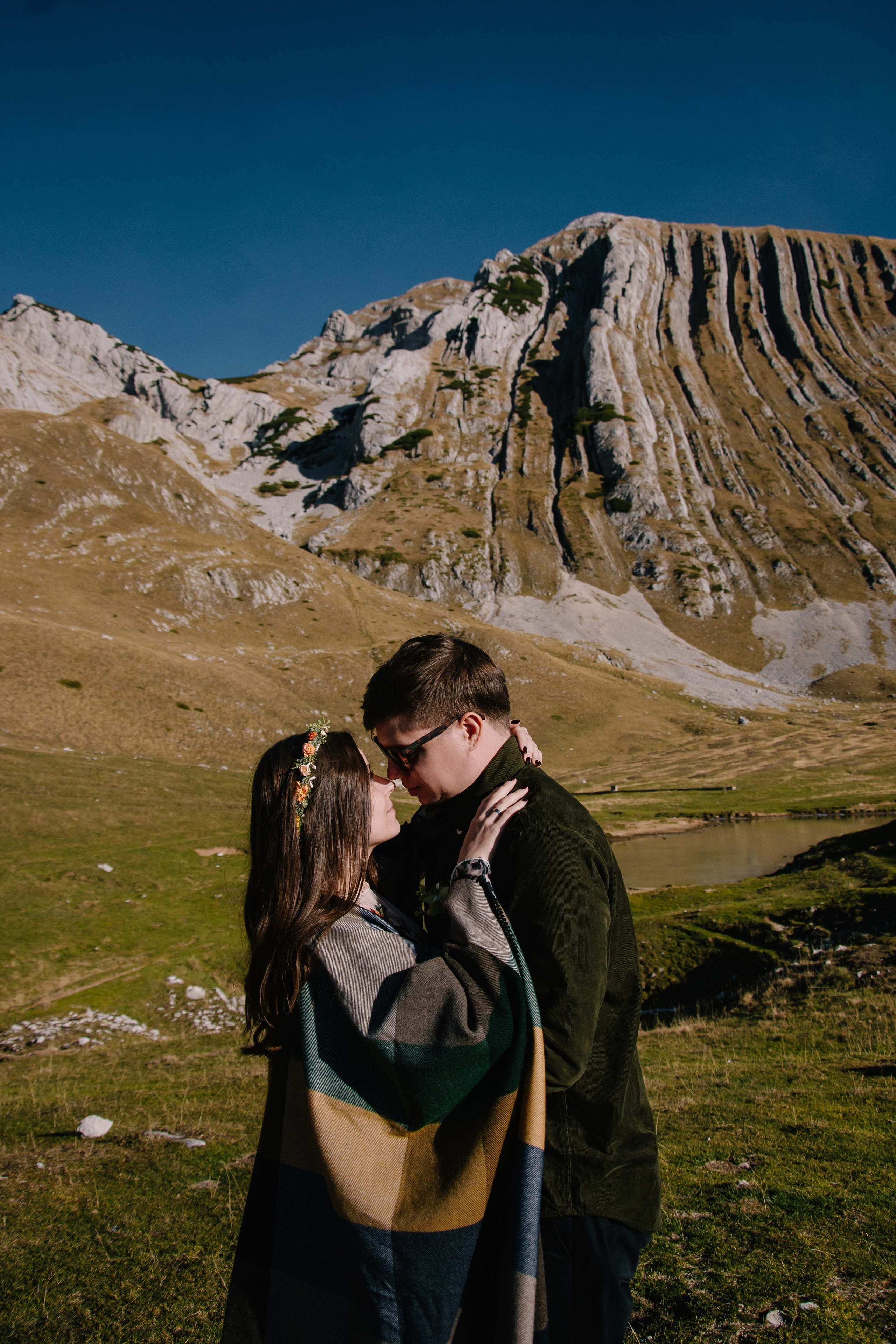 Алина и Михаил. Сербия и Черногория. Ноябрь 2024. Фотограф в Челябинске Любовь Денисенко