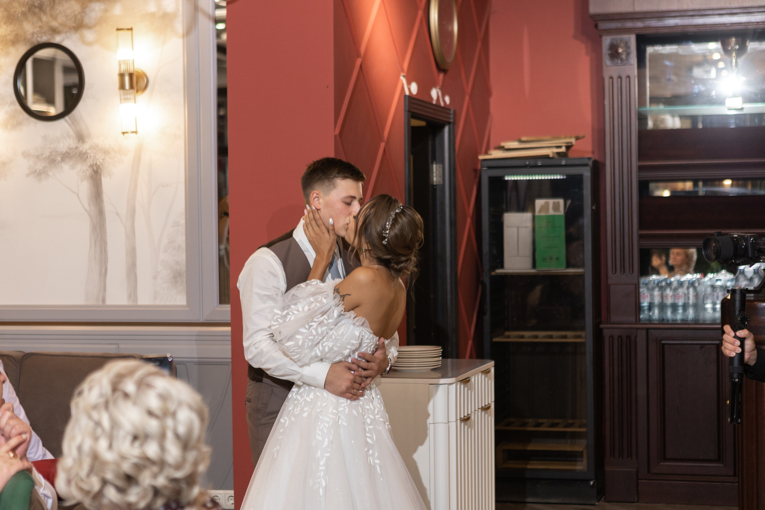 Свадебный фотограф Уфа — Руслан ГабдлисламовЖивые эмоции, красивые кадры, воспоминания на всю жизнь.Работаю по всей Республике Башкортоста. Свадебный фотограф Уфа Руслан Габдлисламов