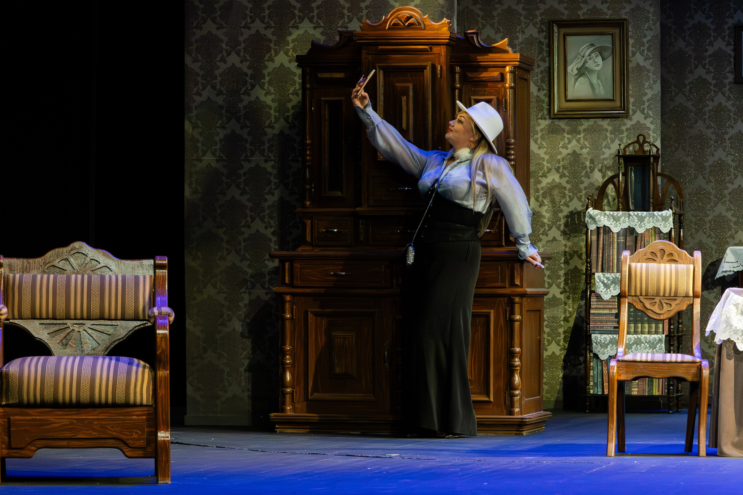 Театр Юного Зрителя «Отчаянные Тетки». Фотограф Марк Файзулин