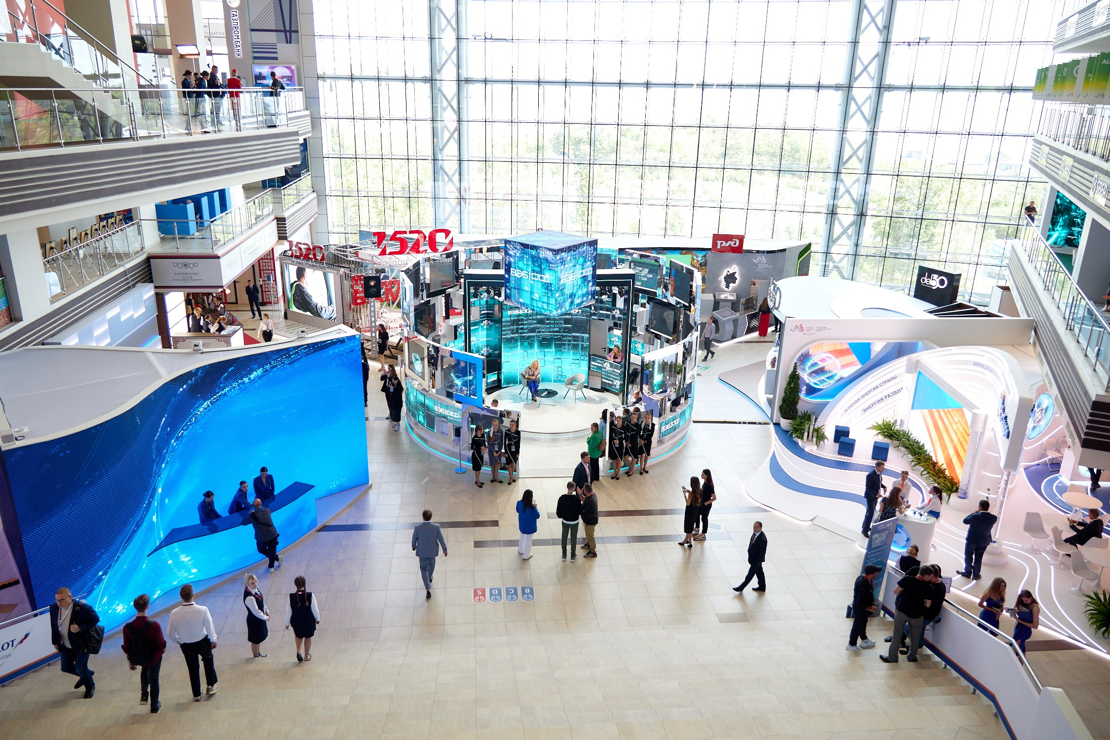 ВЭФ 2023. Репортажный фотограф Владивосток Анастасия Сокольникова