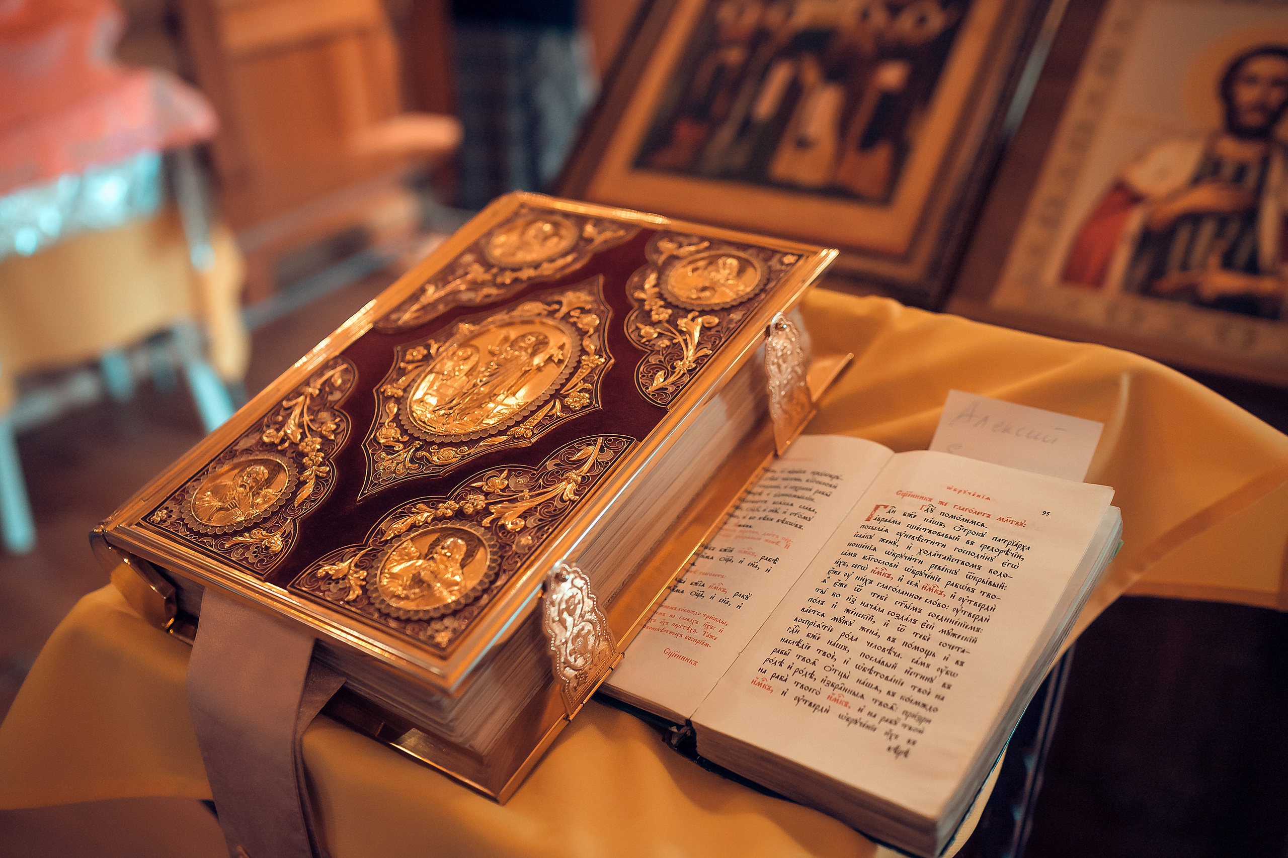 Храм Александра Невского Красноярск. Фотограф на Крещение и Венчание в Красноярске Рамазанова Юлия