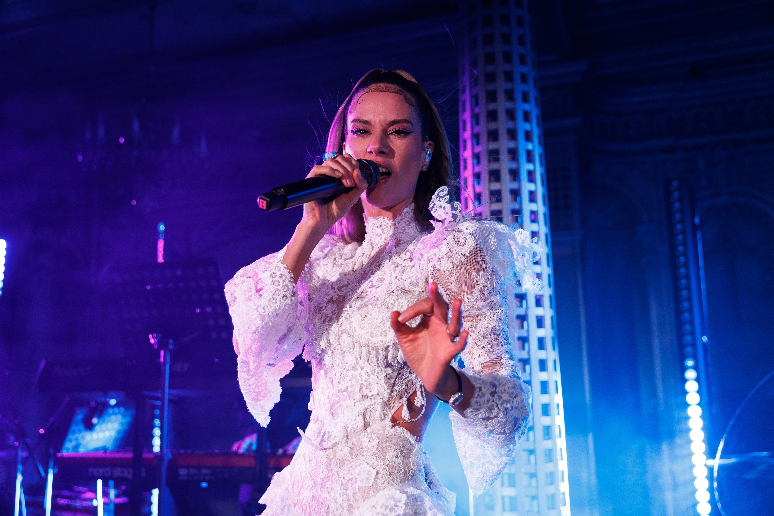 Новогодний ужин Сбер