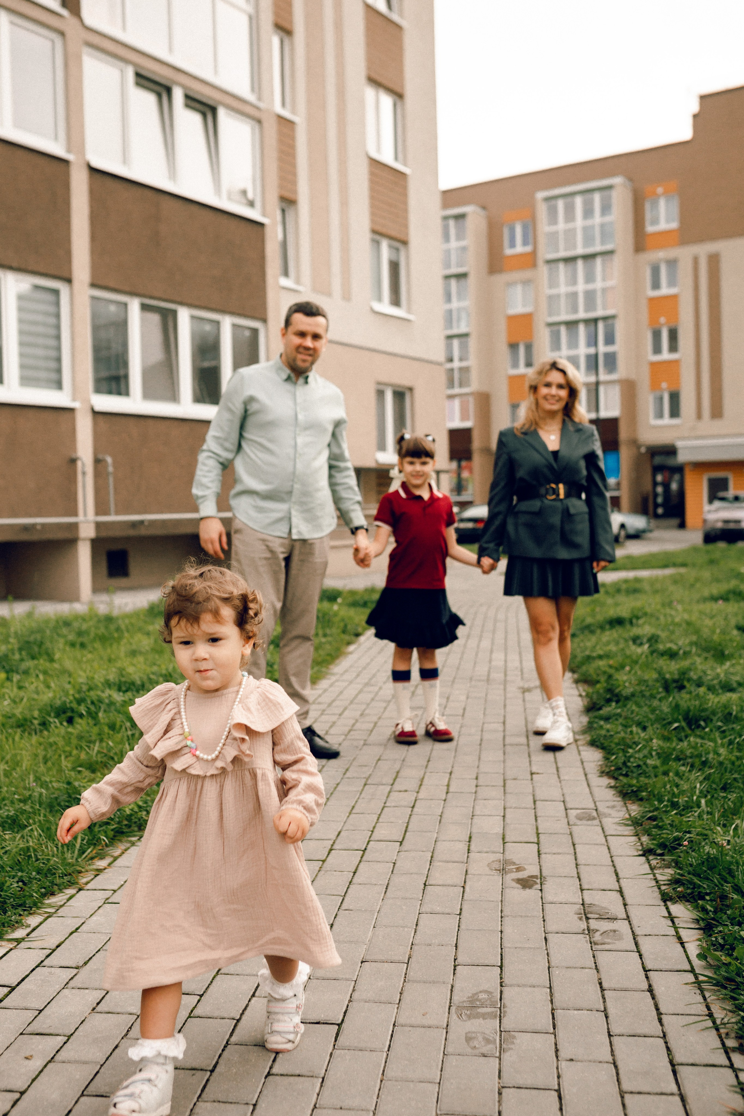 Первый раз в 1 класс. Фотограф Куянова Алина, семейные и свадебные фотосессии в Калининграде