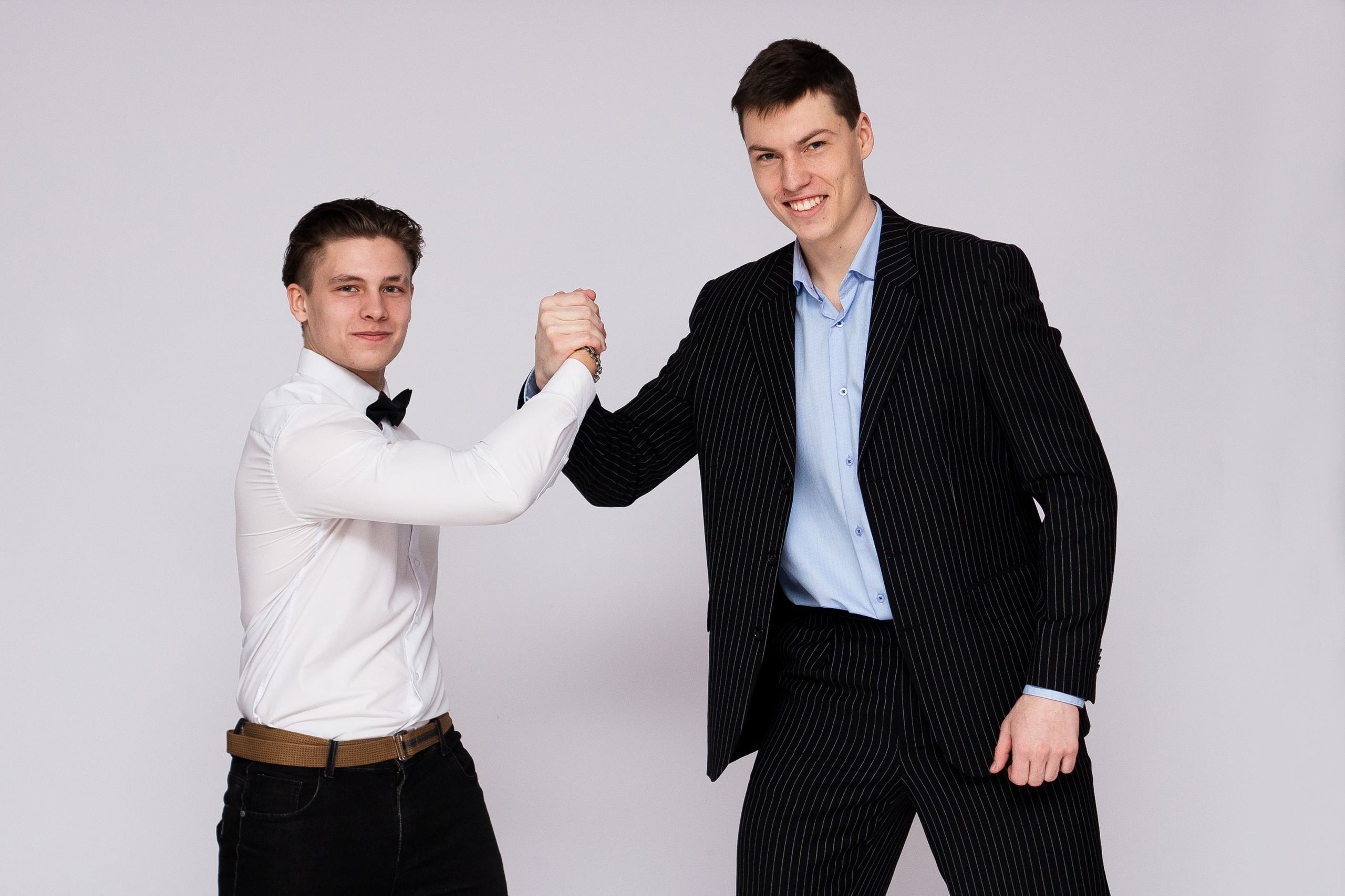 Студия. Выпускники Старшая школа. Выпускные Альбомы и Фотосессии п. Кавалерово