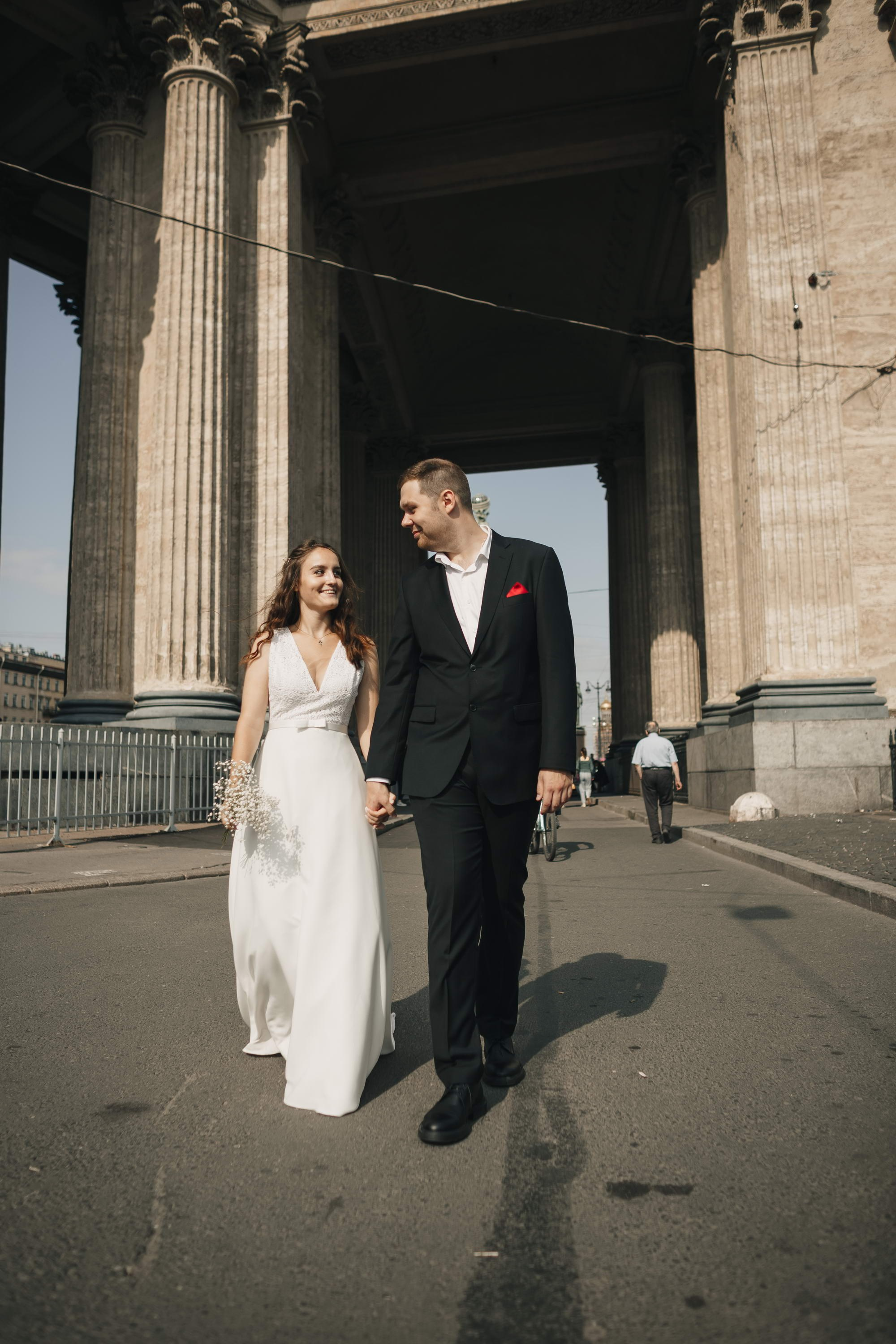 Венчание интернациональное. Свадебный фотограф Игорь Брундасов 8PHOTO на свадьбу венчание загс СПб