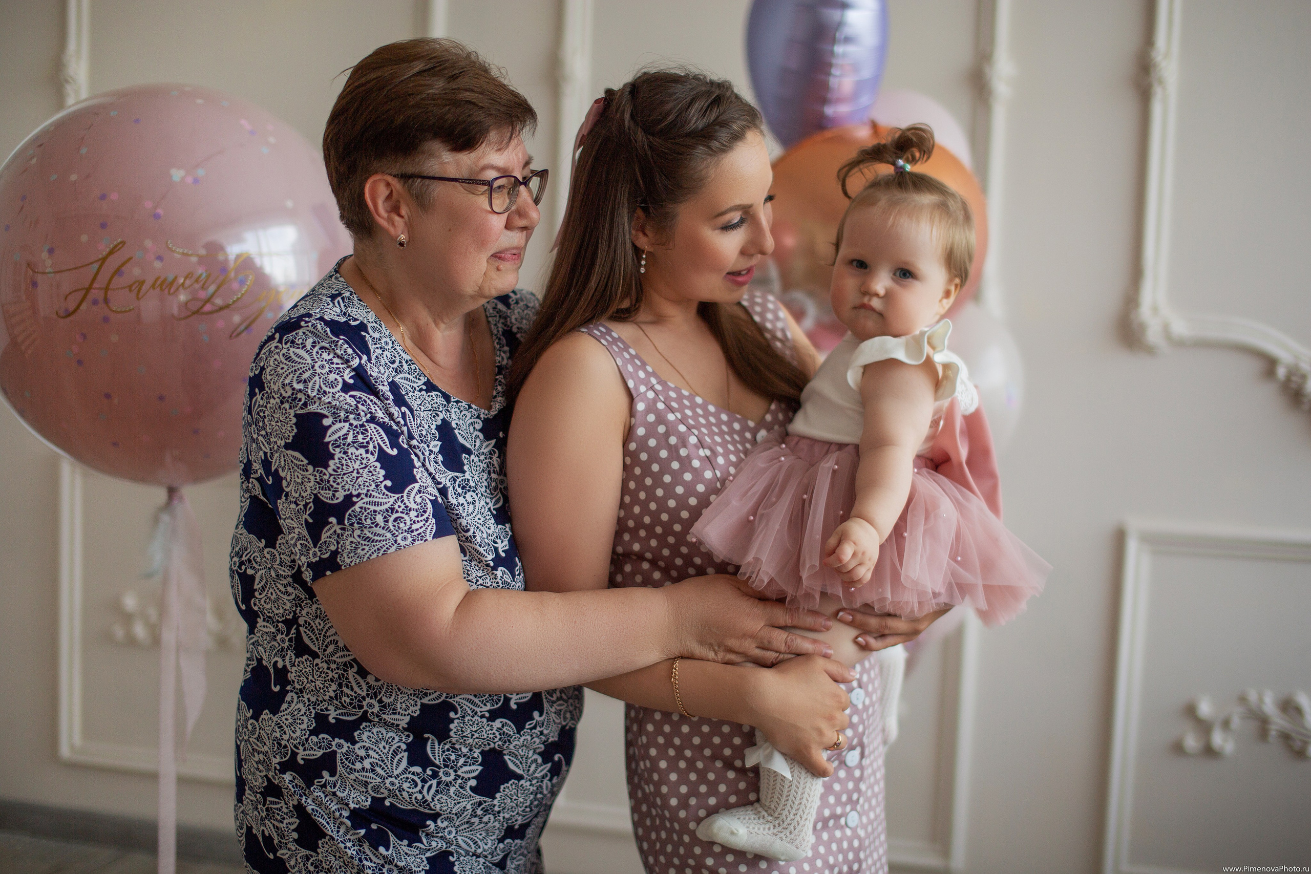 День Рождения Ксении, 1 год. Семейный и детский фотограф в Петрозаводске