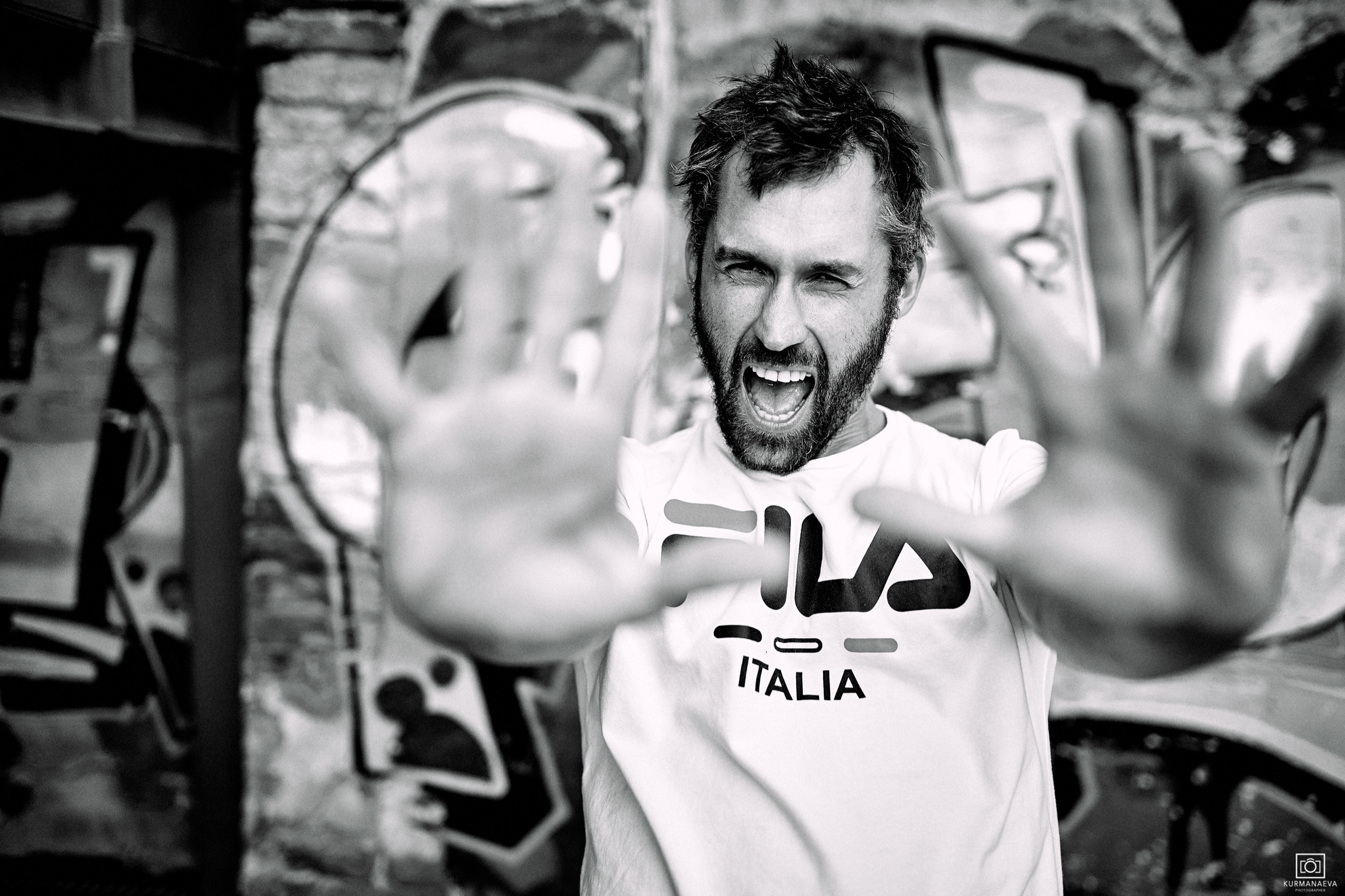 Эмоции Фотограф парней