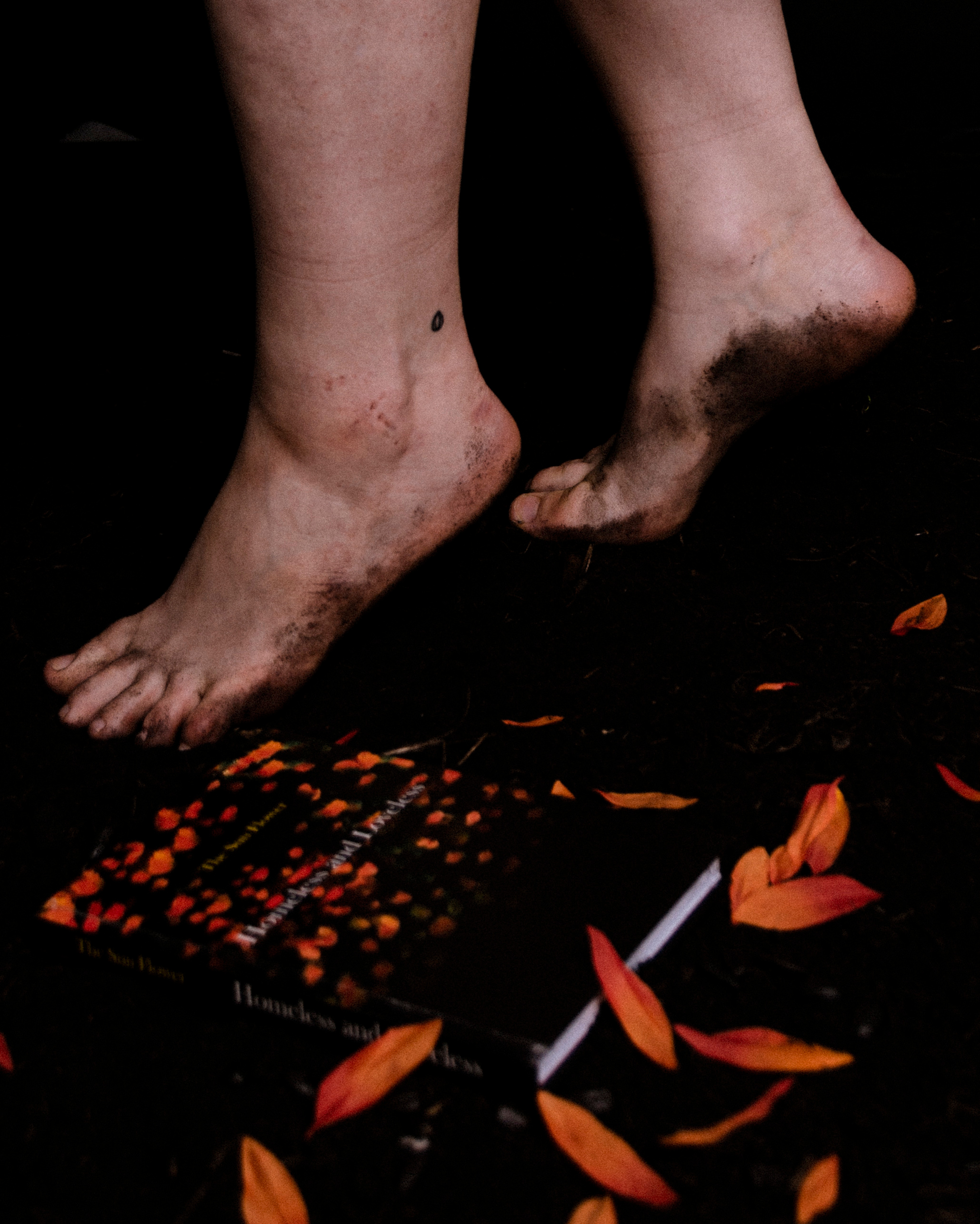 HOMELESS & LOVELESS | EVA STUDIO. Photographer Barcelona