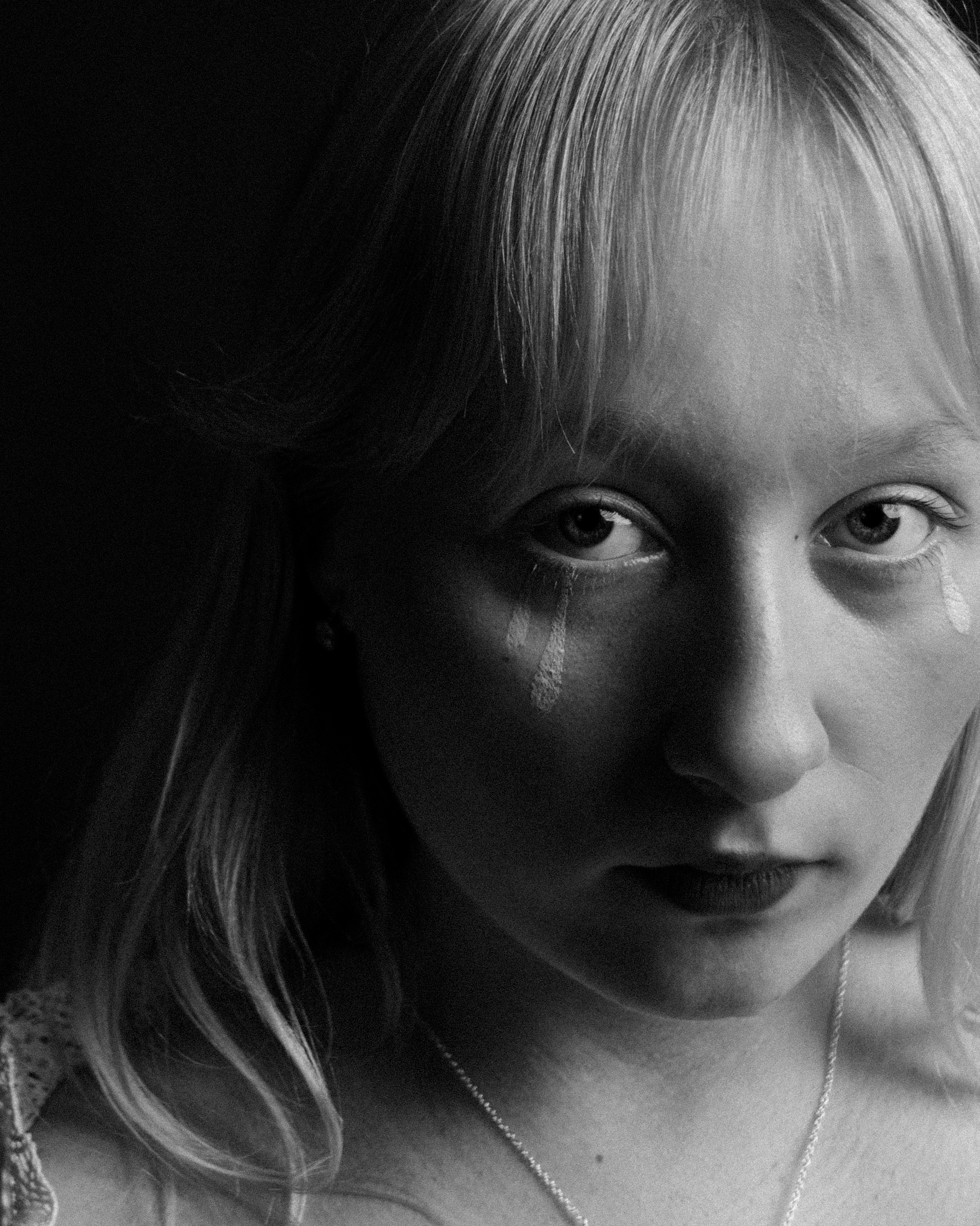 HOMELESS & LOVELESS | EVA STUDIO. Photographer Barcelona