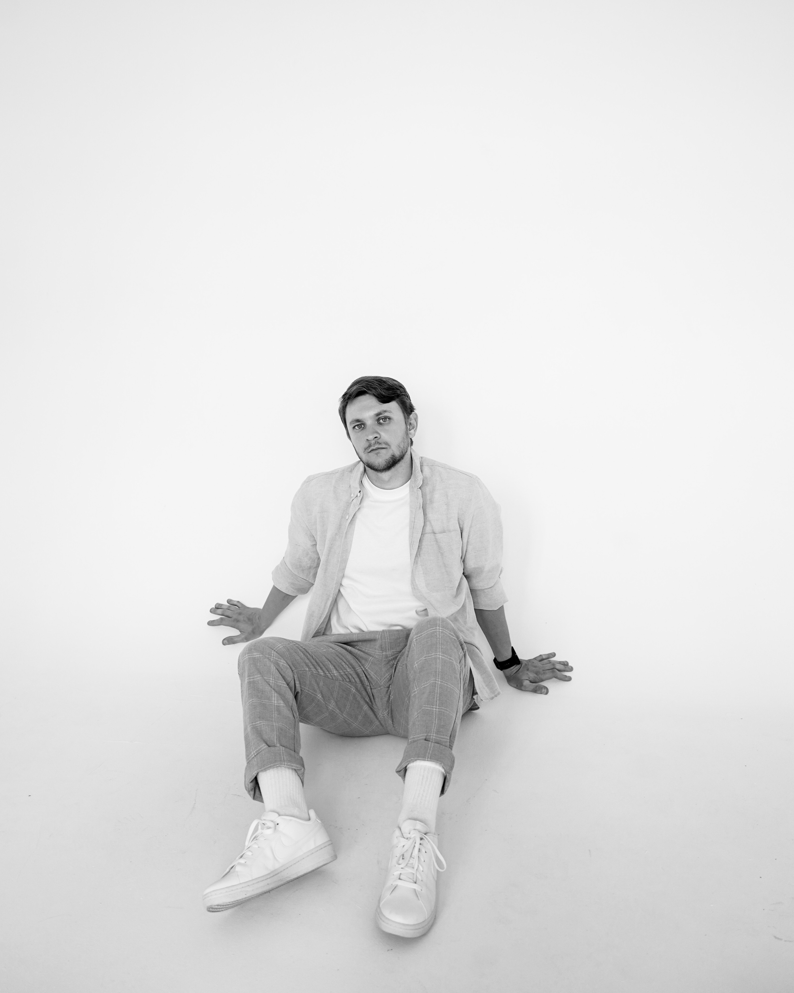 СЕРГЕЙ | APARTMENT 52. Photographer Barcelona