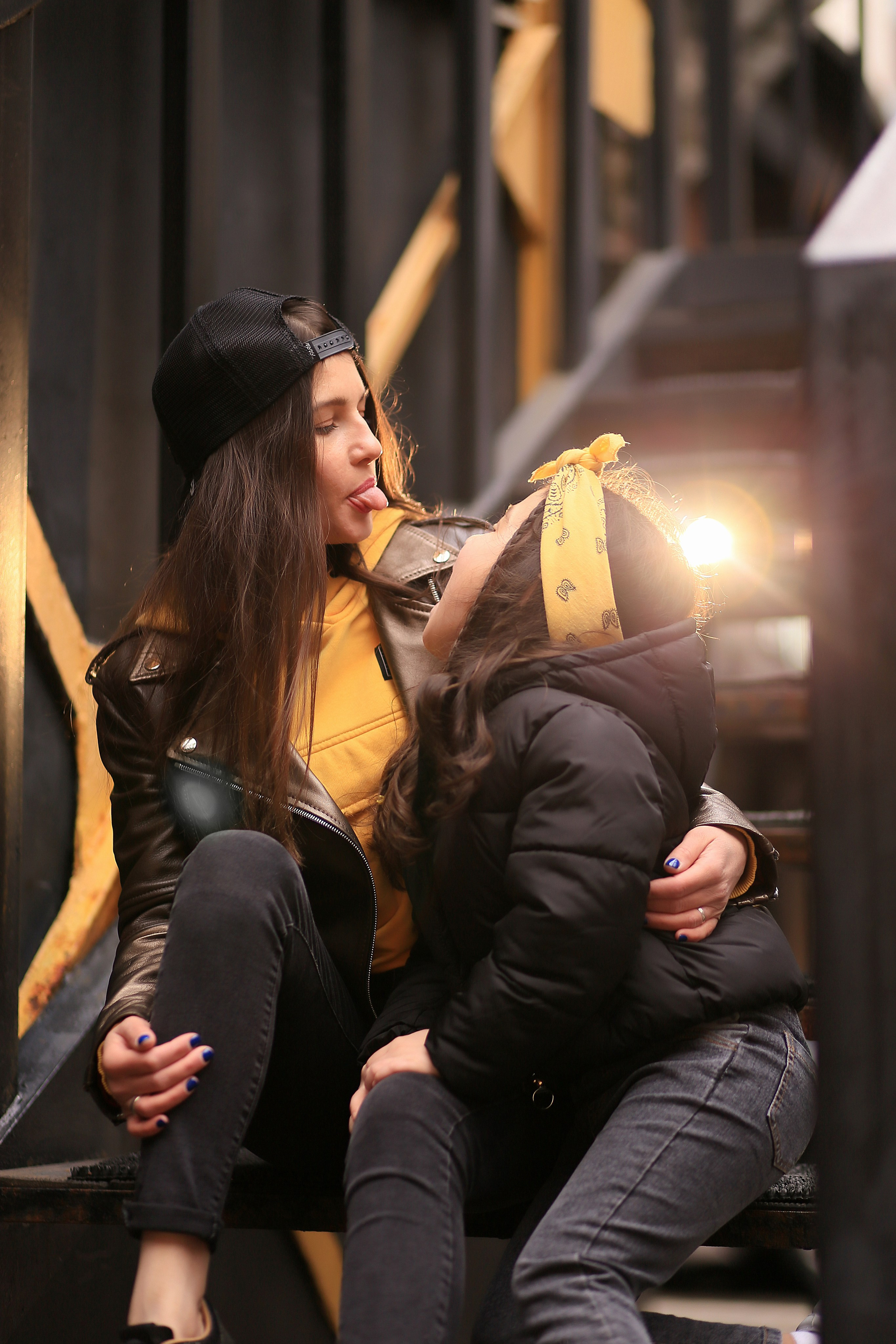 Яна и Лера — крутые девчонки. Фотограф Москва Лара Чайка