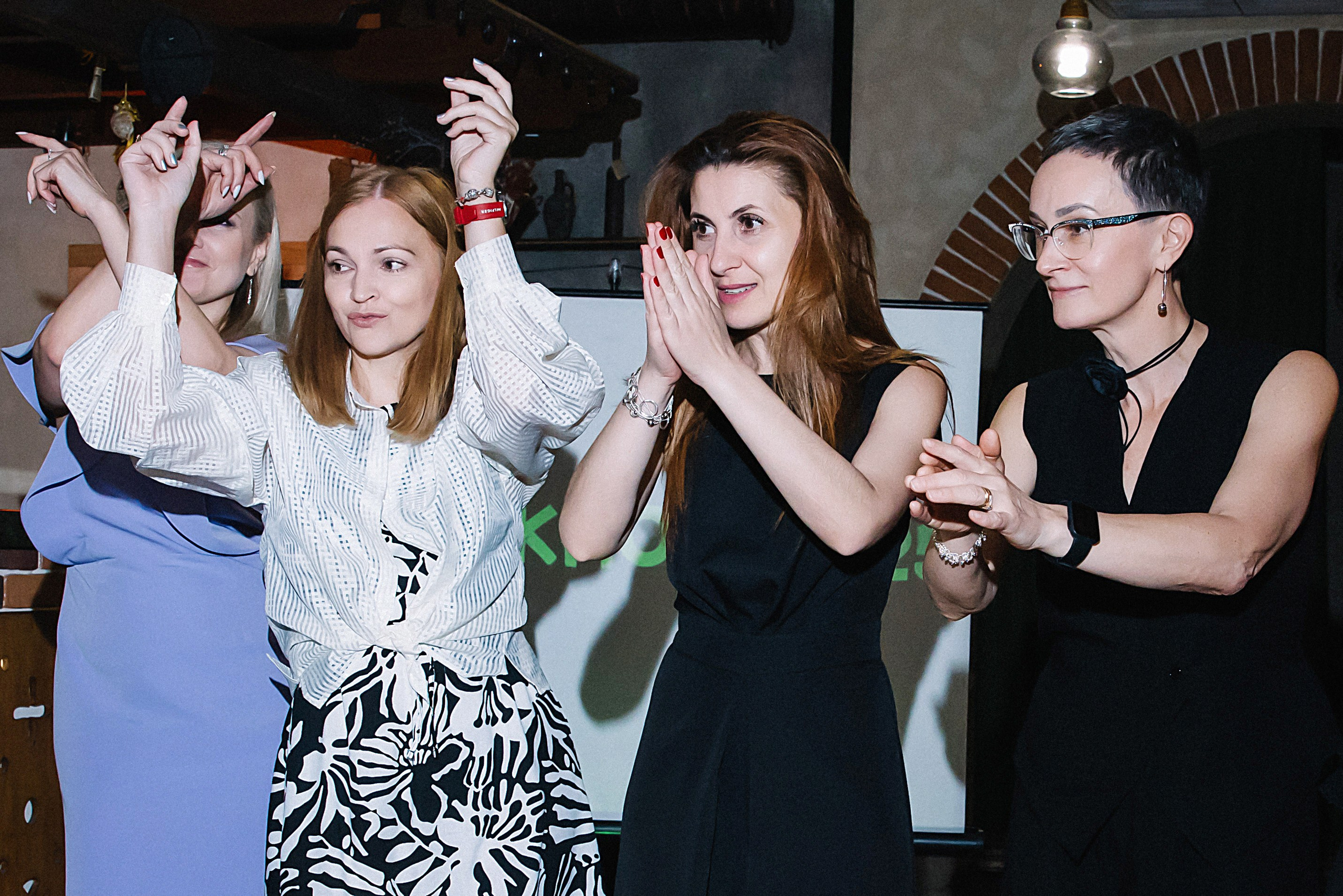 9 класс Гимназия 82. Фотограф и Видеограф в Краснодаре Юлия Солодченко