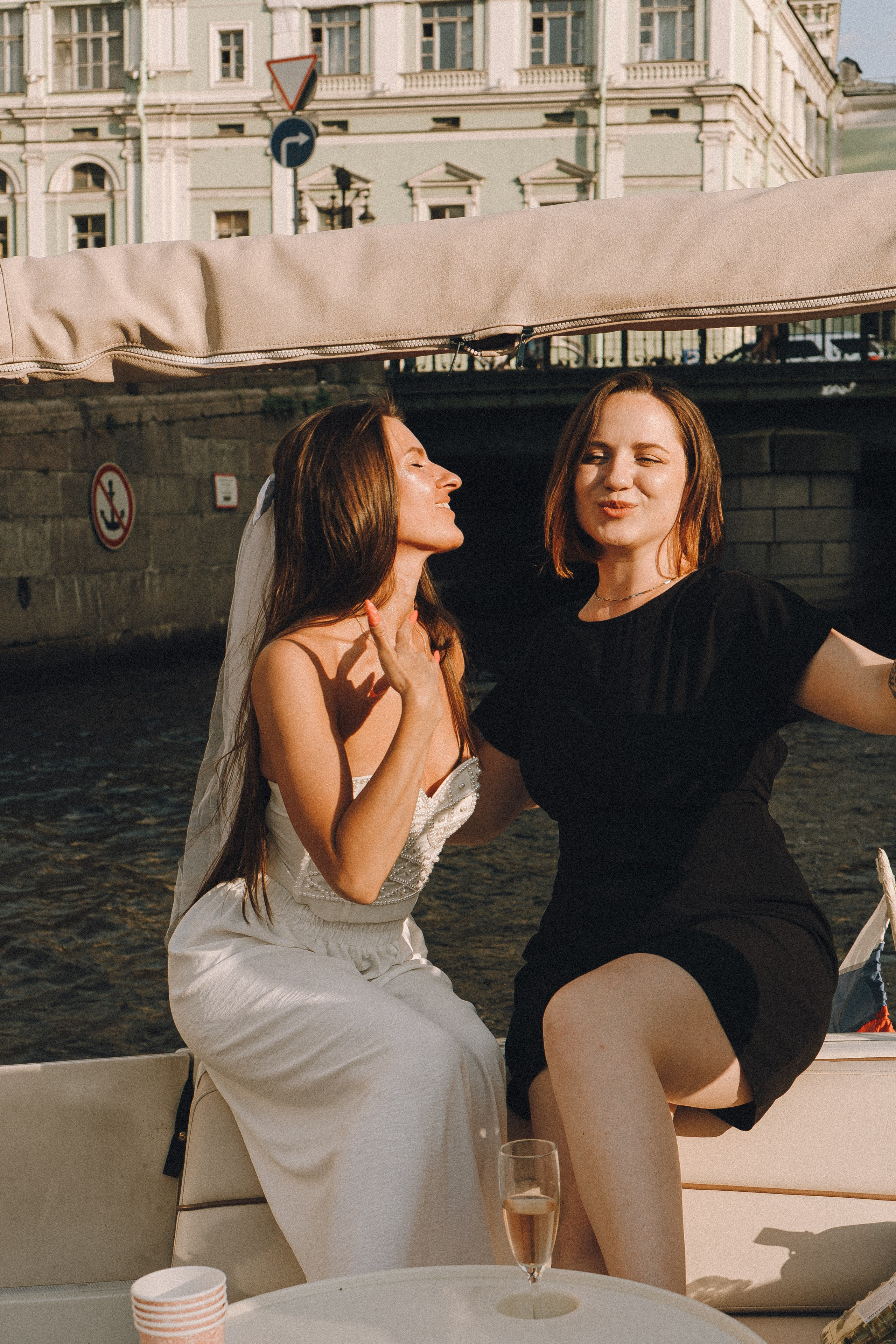 ДЕВИЧНИК НА КАТЕРЕ. Профессиональный фотограф, Санкт-Петербург — Виктория Богомолова