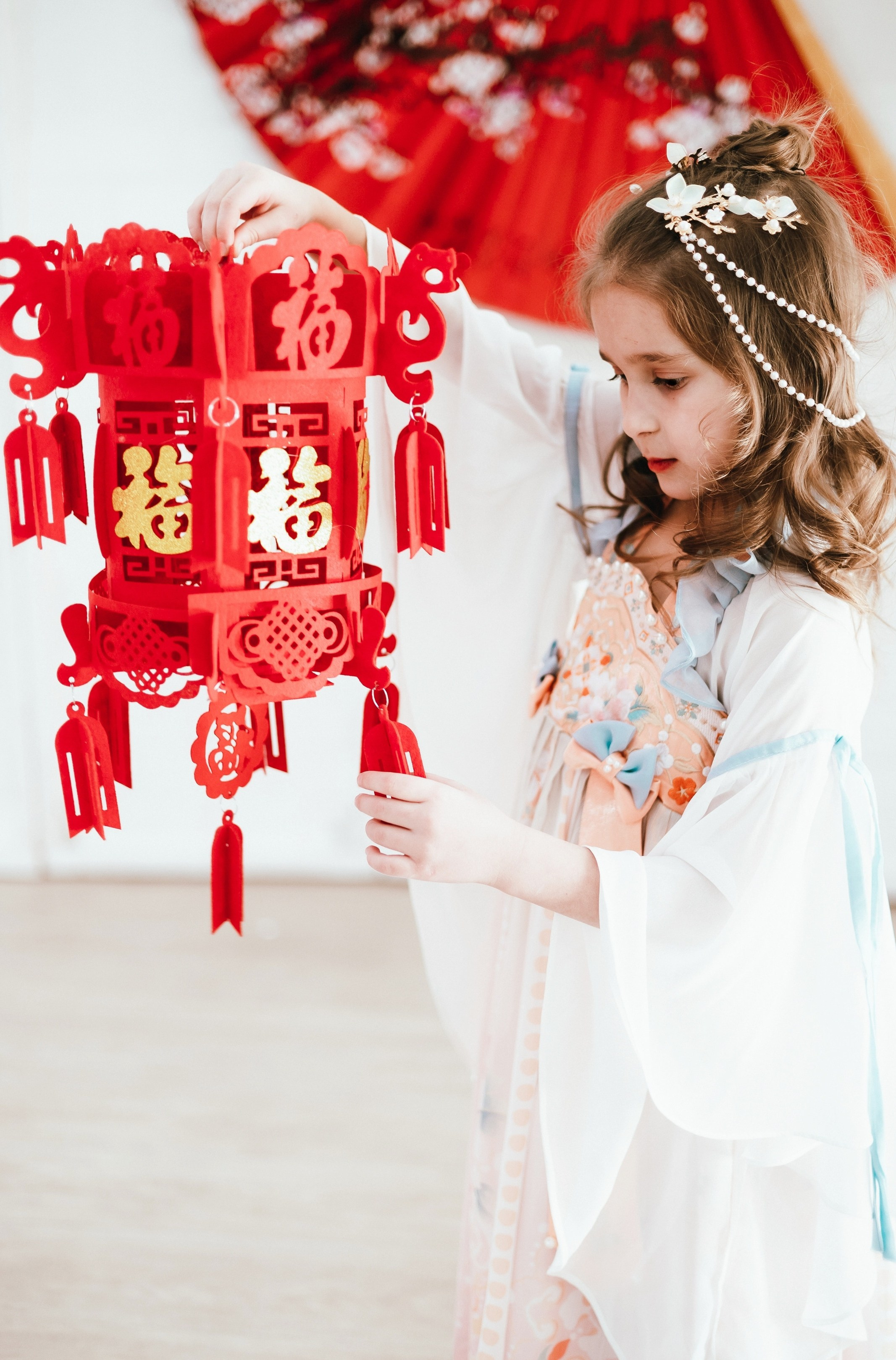 Очень нежная фотосессия в стиле Китай для Александры. Школа для девочек во Владивостоке — Само Совершенство