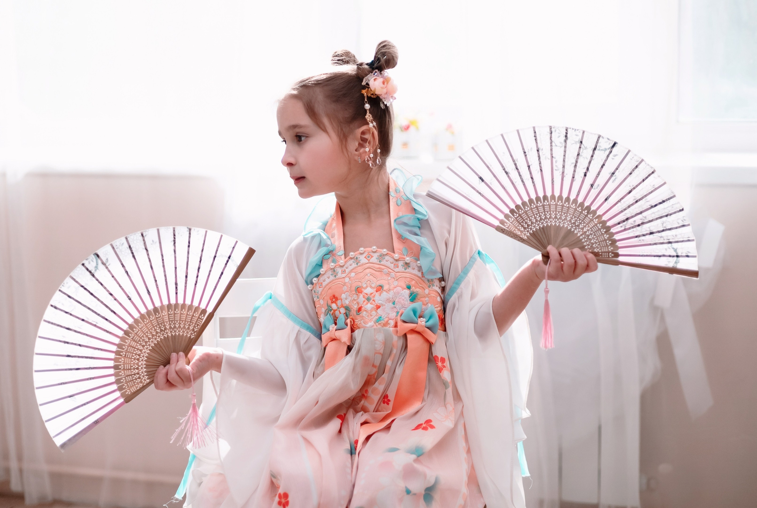 Очень нежная фотосессия в стиле Китай для Александры. Школа для девочек во Владивостоке — Само Совершенство