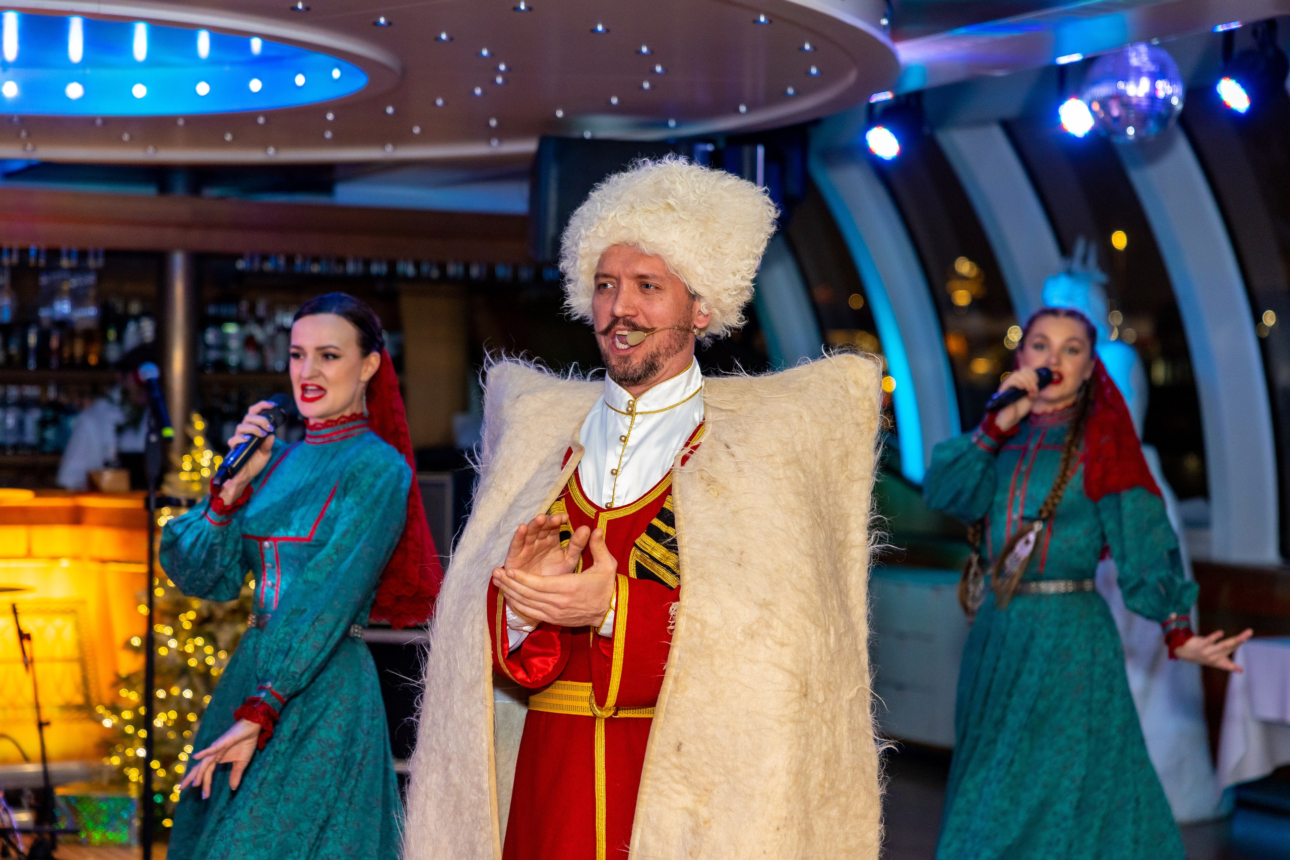 Корпоратив на теплоходе. Дарья Бухреева — фотограф, видеограф и фототерапевт. Москва и мир