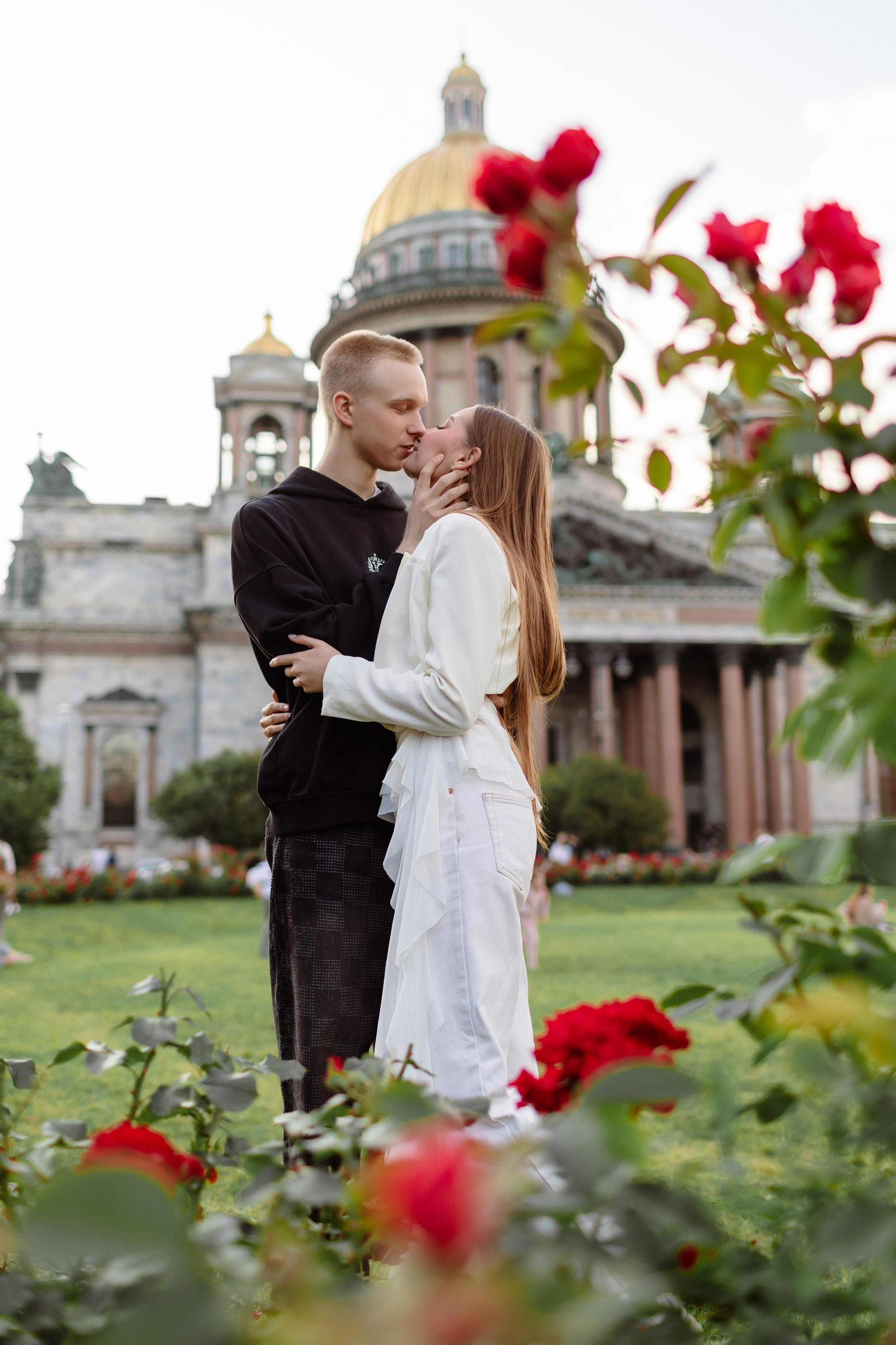 У Исакиевского. Свадебный и семейный фотограф Спб Бошман Ирина