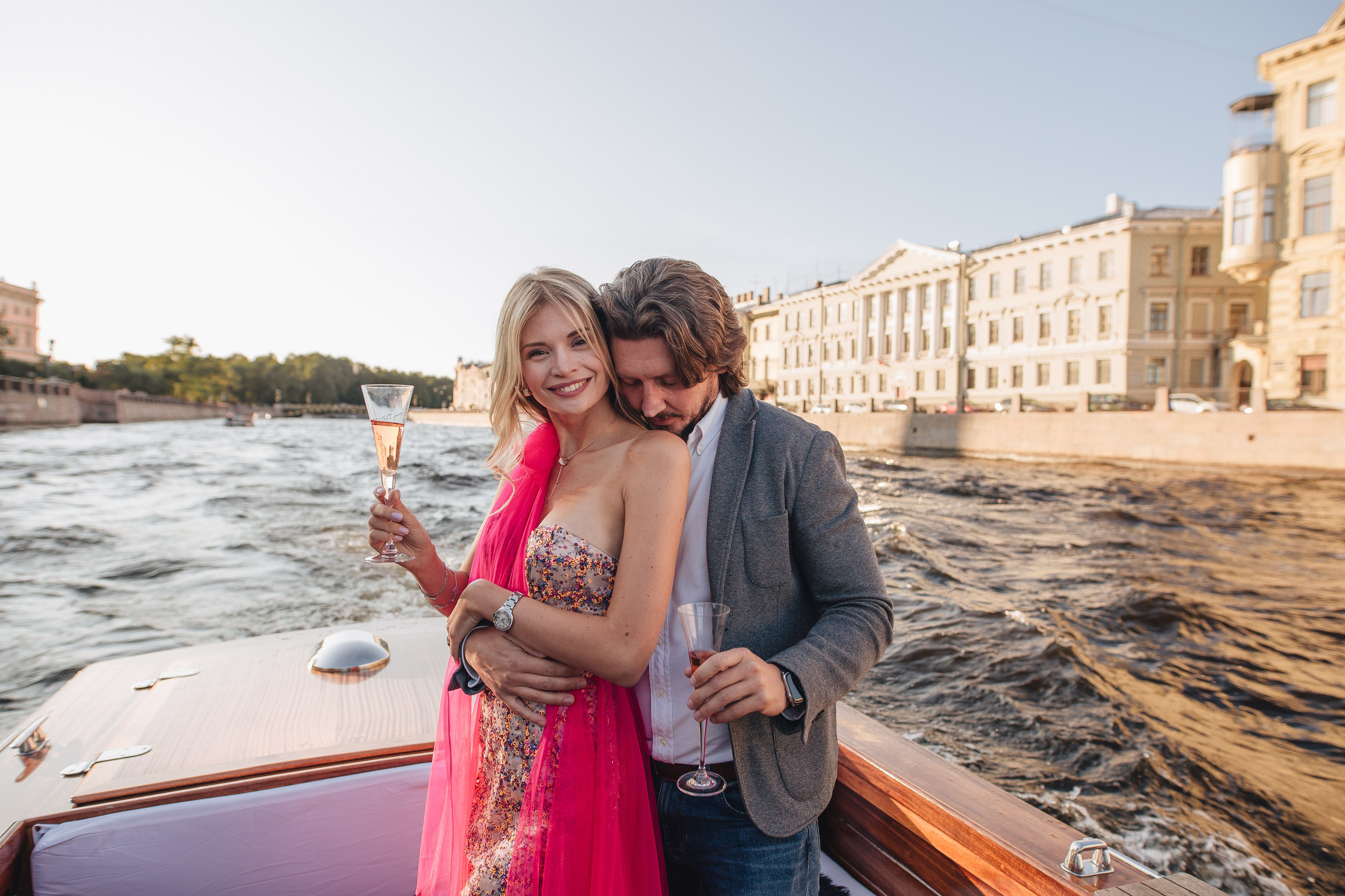 Прогулка на катере по рекам и каналам. Свадебный и семейный фотограф Спб Бошман Ирина
