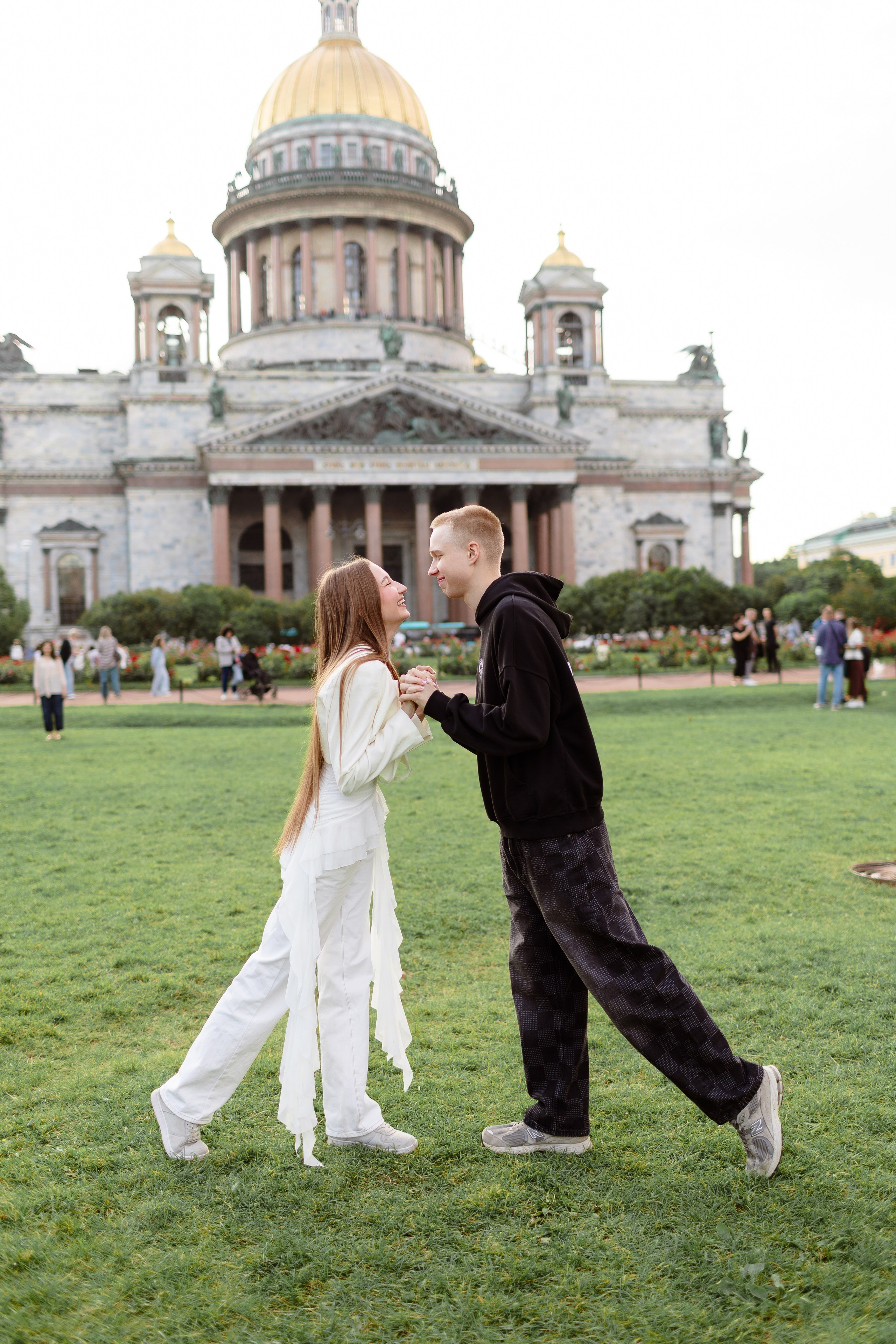 У Исакиевского. Свадебный и семейный фотограф Спб Бошман Ирина
