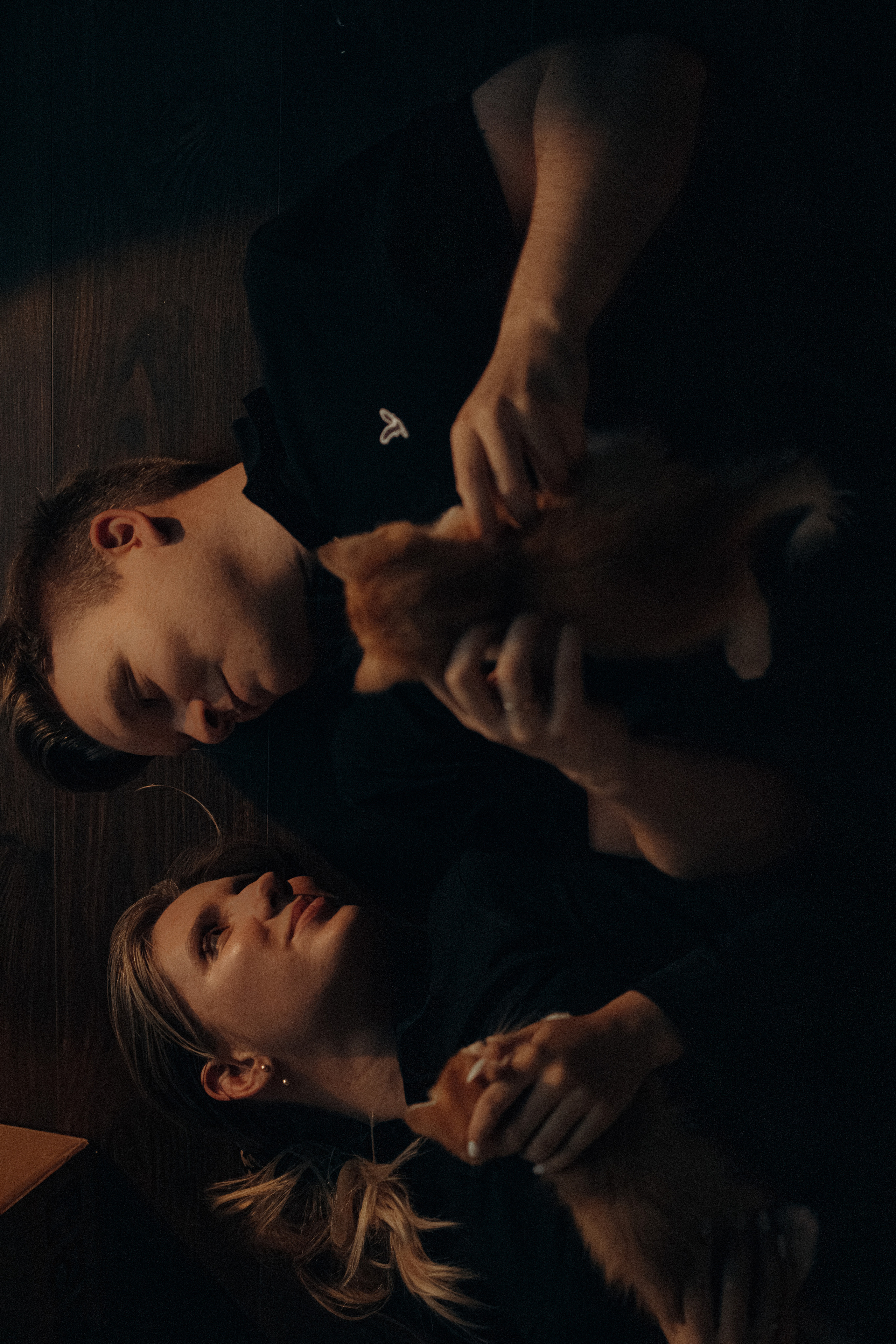 Илья, Люба и котики. Фотораф — анималист Мария Шистка