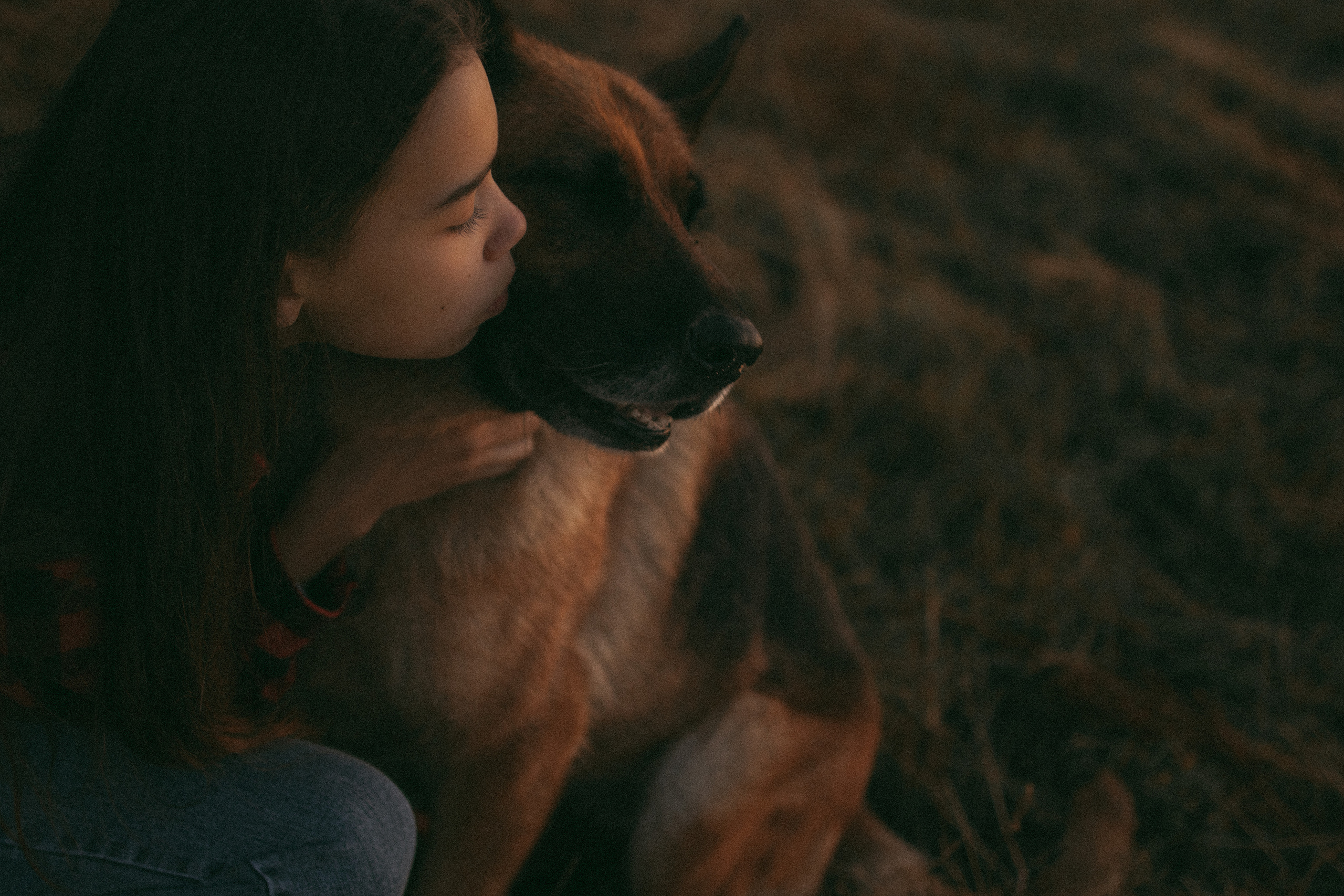 Девочки и рассвет. Фотораф — анималист Мария Шистка