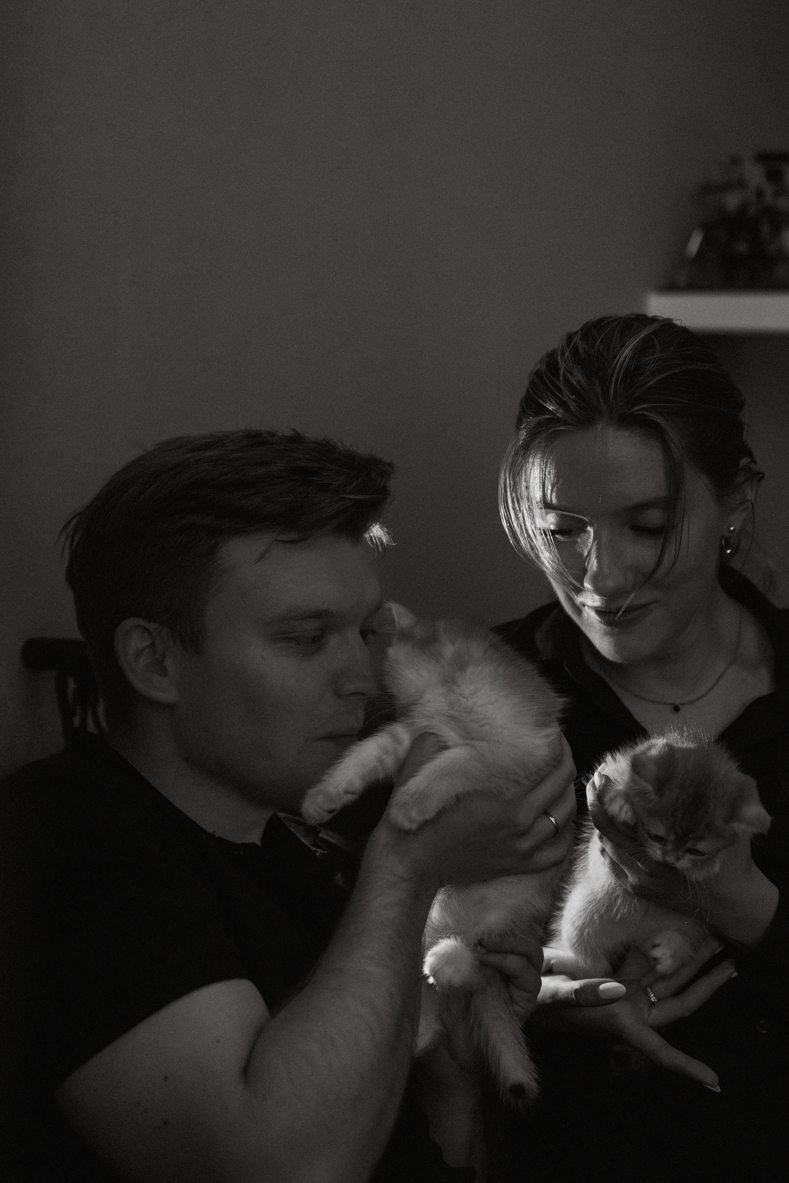 Илья, Люба и котики. Фотораф — анималист Мария Шистка