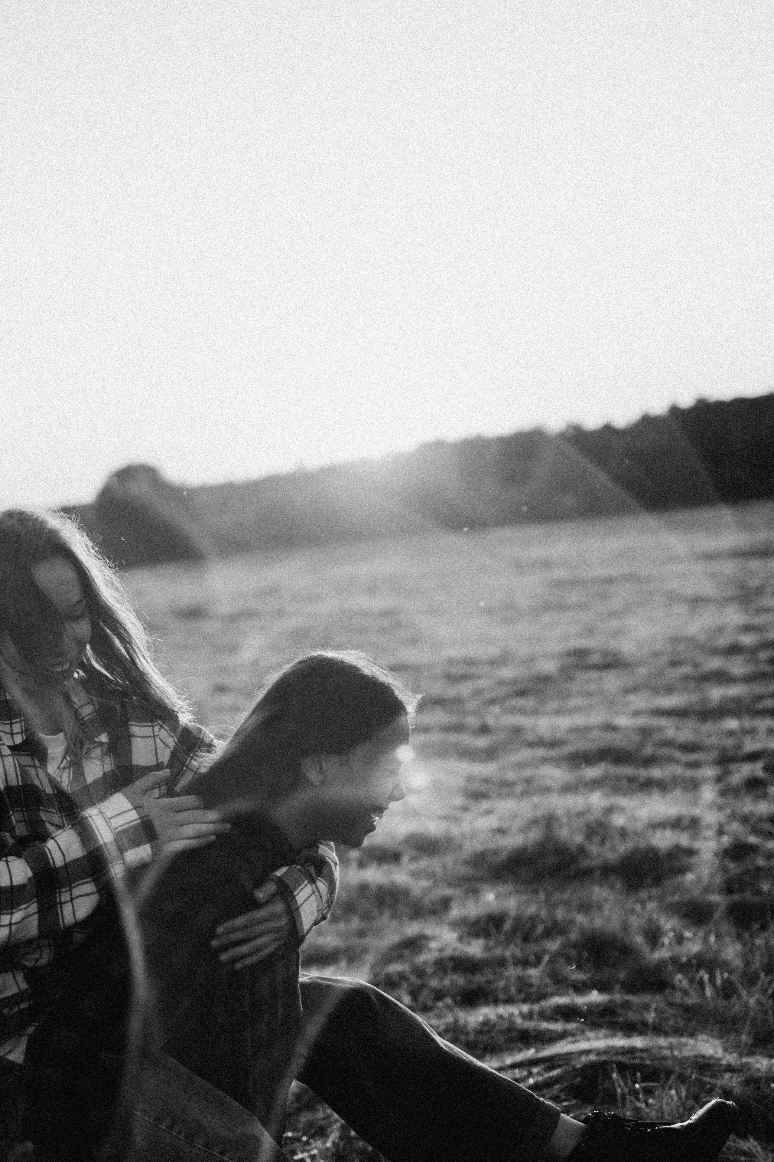 Девочки и рассвет. Фотораф — анималист Мария Шистка