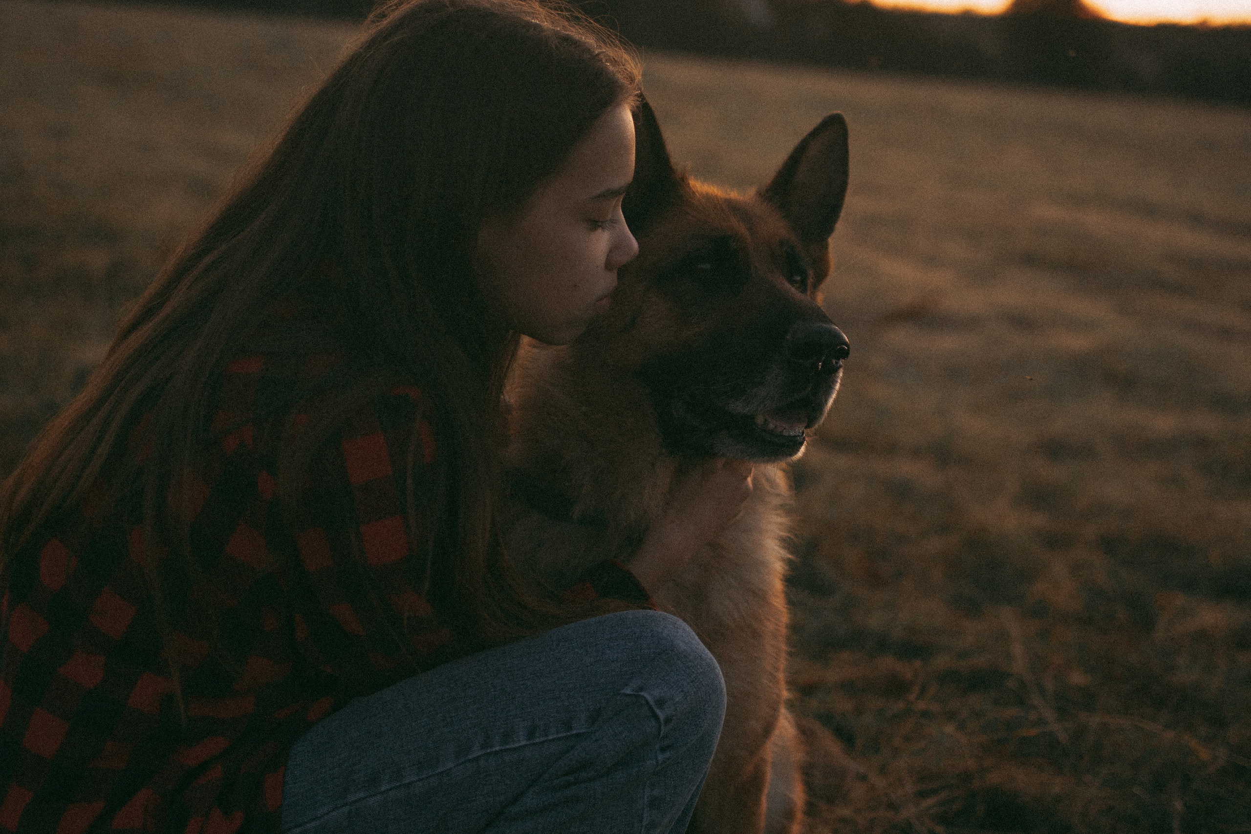 Девочки и рассвет. Фотораф — анималист Мария Шистка