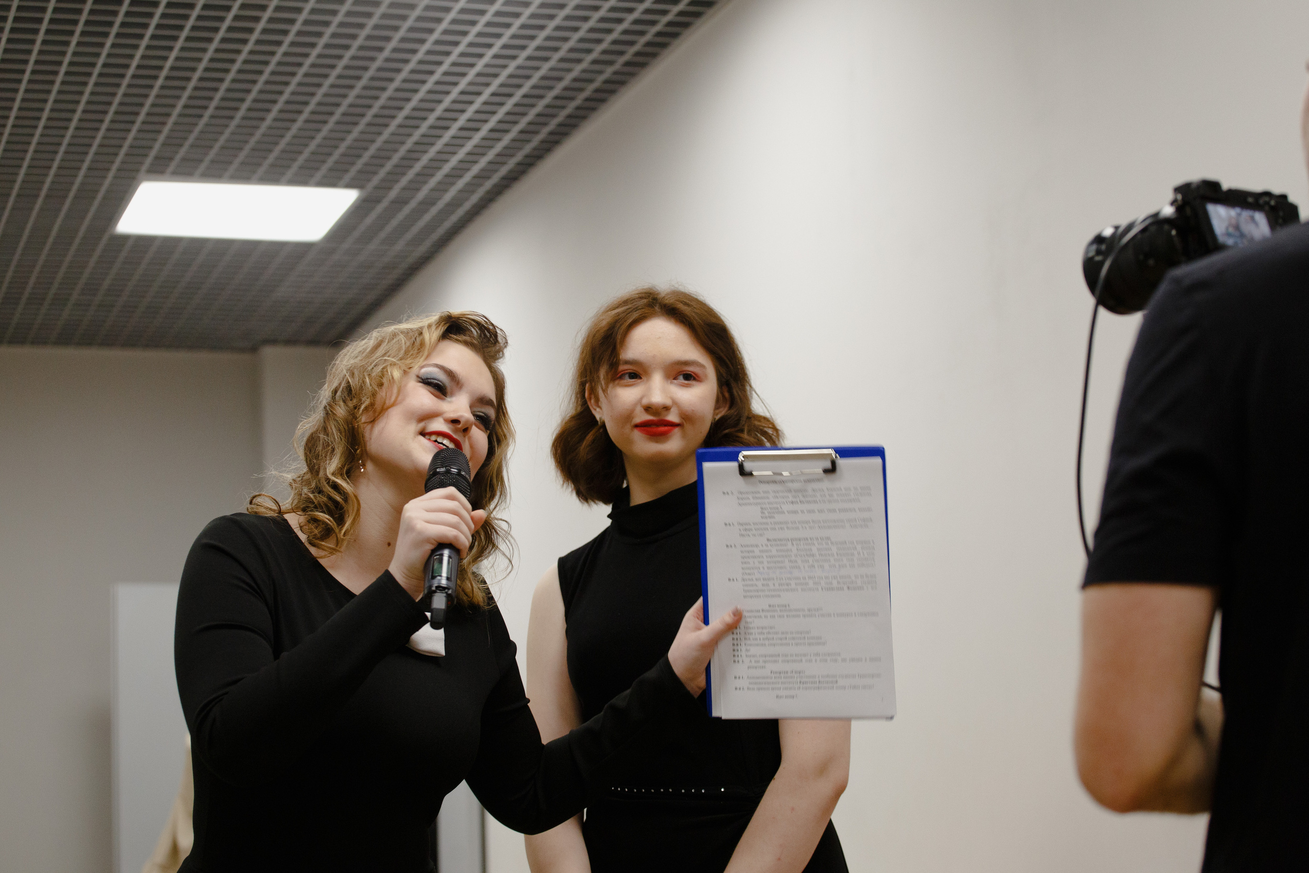 Репортажная фотосъёмка мероприятий, юбилеев. Фоторепортажная фотосъёмка красоты уличного праздника.