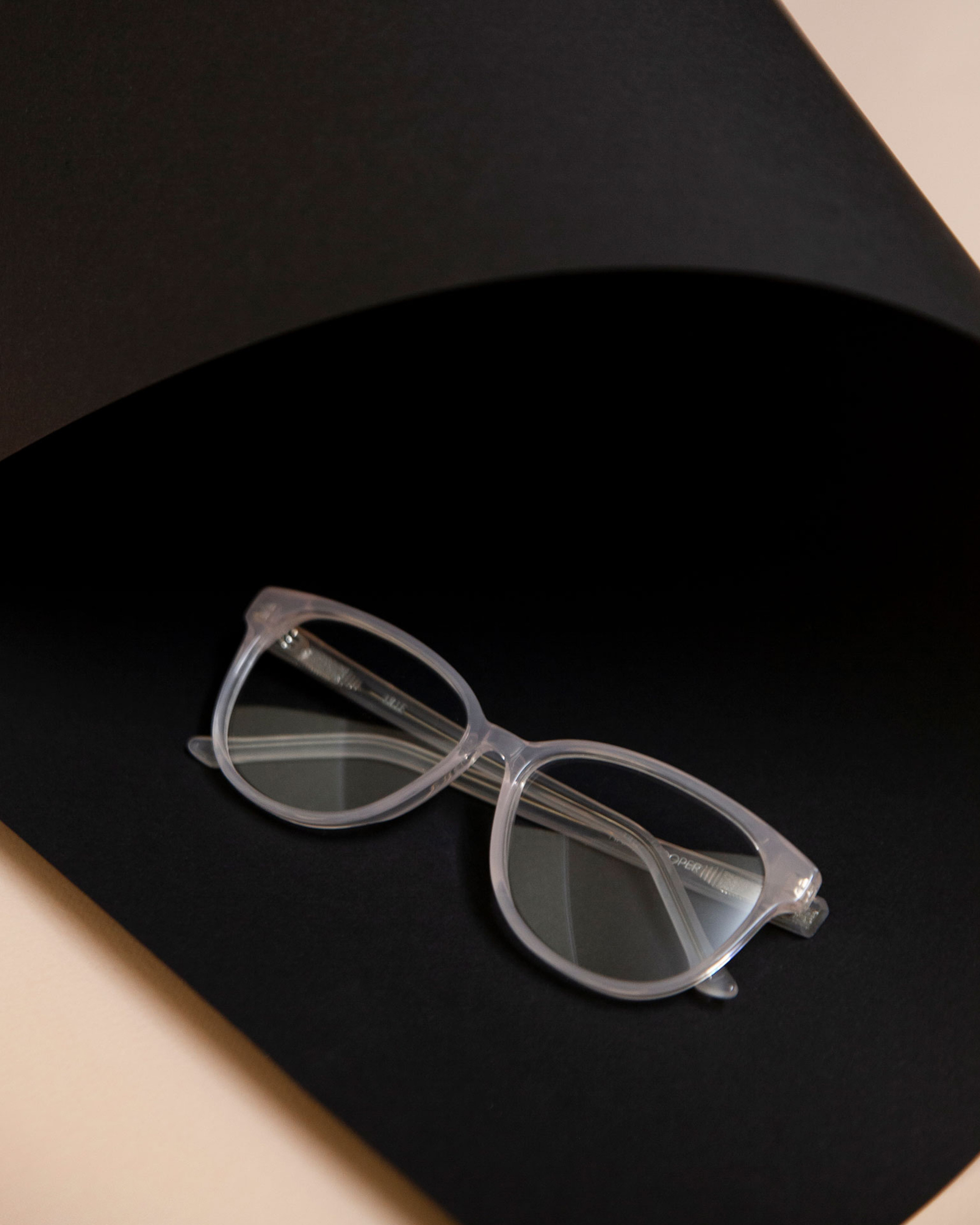 Бренды Очки. Свадебный фотограф Дарья Свет