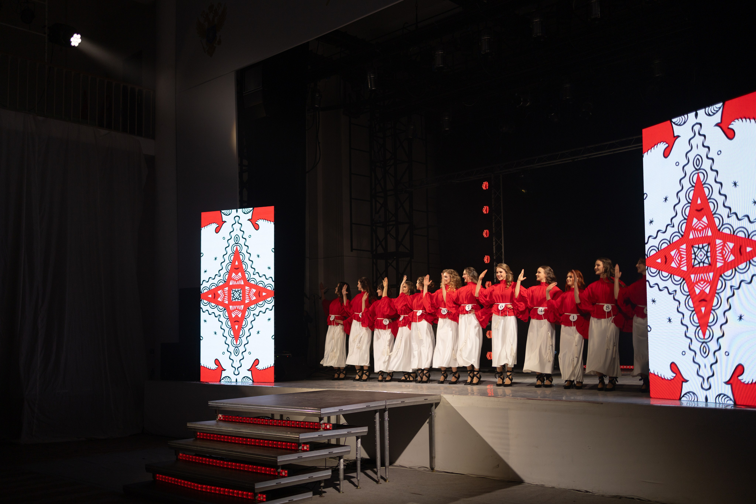 «Кабы я была царицей» Мисс университет. Фотограф Твердохлебова Дарья, г. Санкт-Петербург