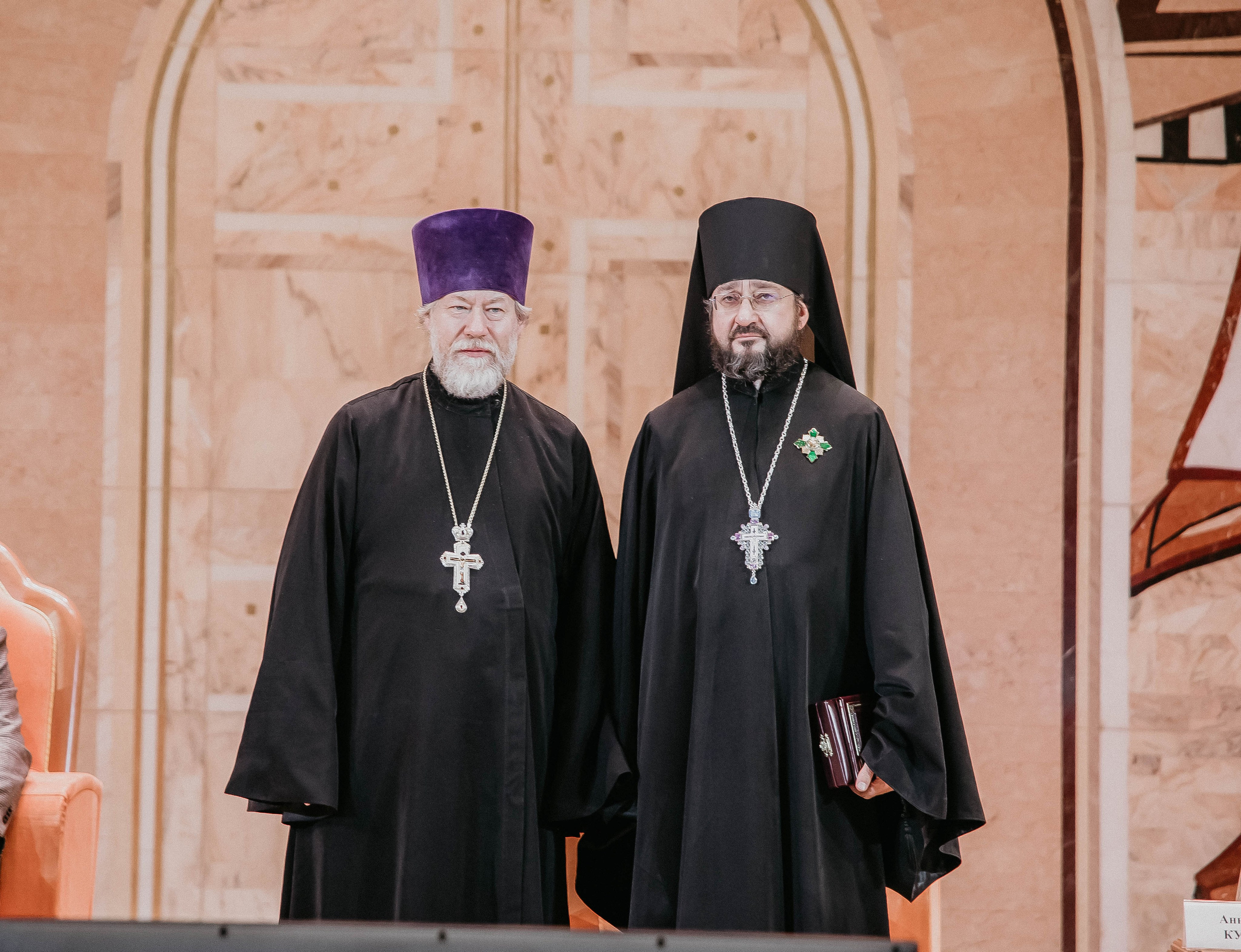 Xll ОБЩЕЦЕРКОВНЫЙ СЪЕЗД. Артеменкова Анна Фотограф