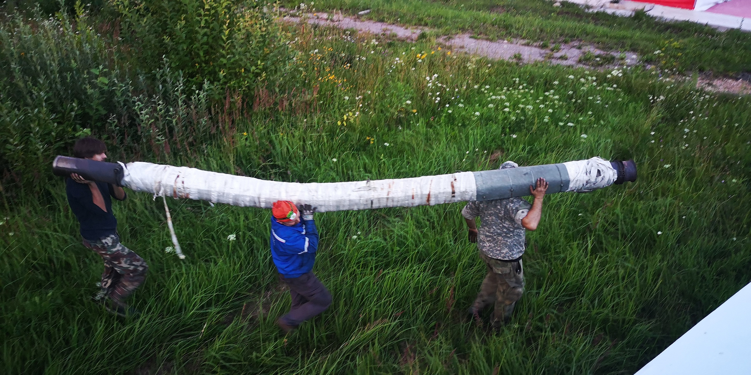 Ил-14Т «Голубая Мечта» (2019 г.). Фотоальбом показывающий увлекательный мир авиации и мир медведей Андрея Иванова