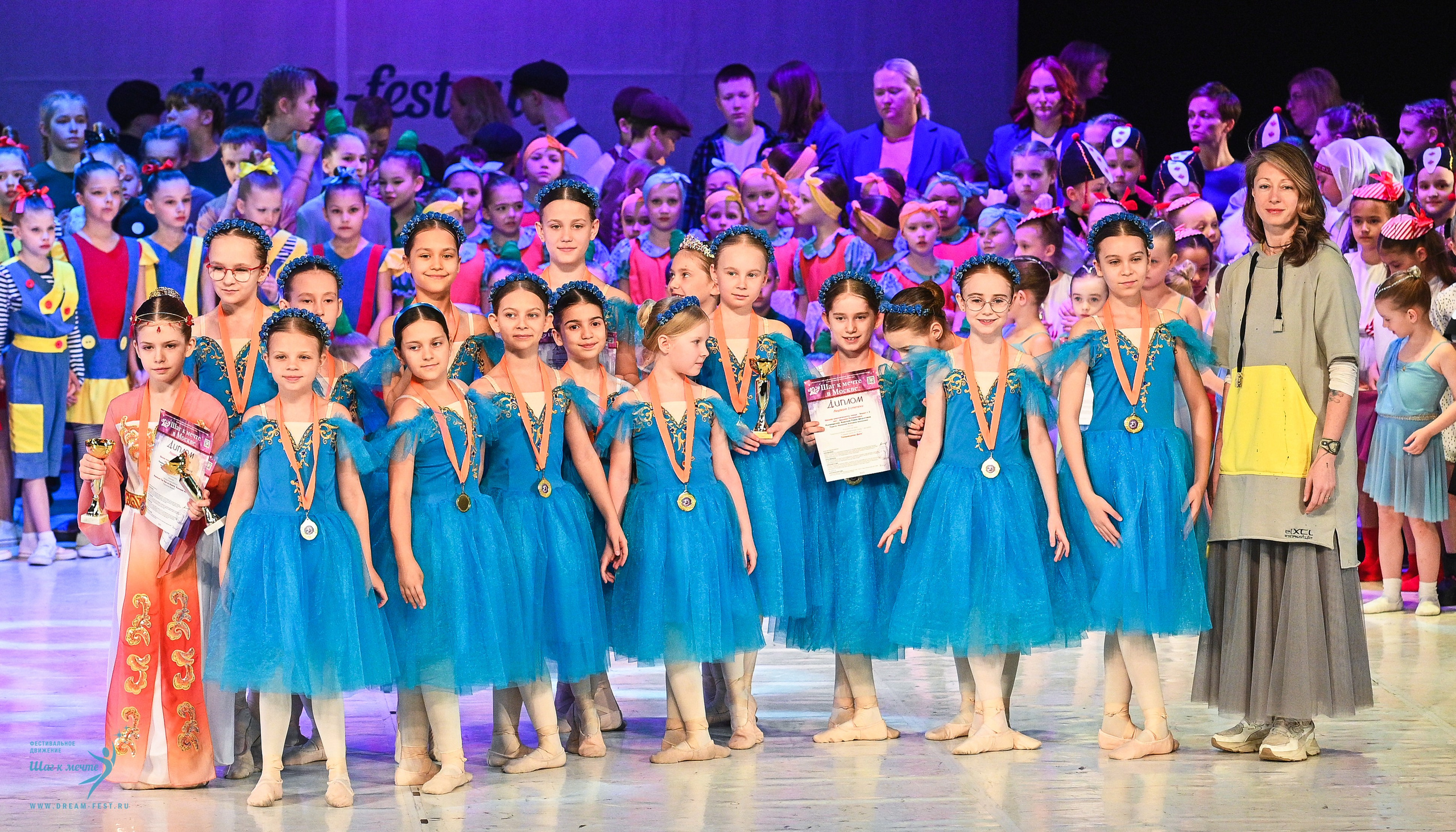 12.04.2025 Фестивальное движение «Шаг к мечте» г. Москва. Медиастудия Фото Концепт