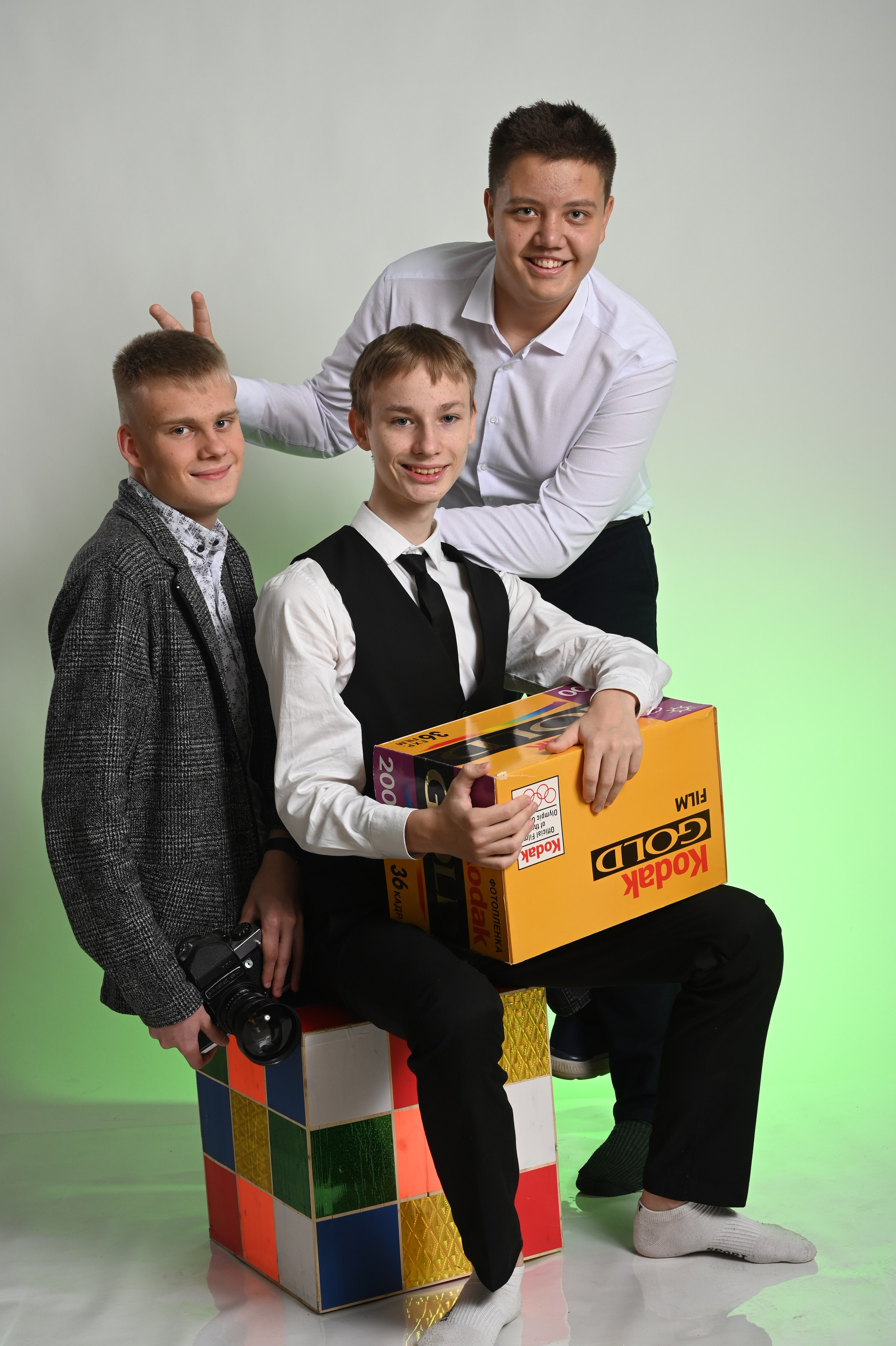 Портфолио снимков для альбомов старшей школы. Sokolov studio | Сайт фотографа Евгения Соколова в Вологде