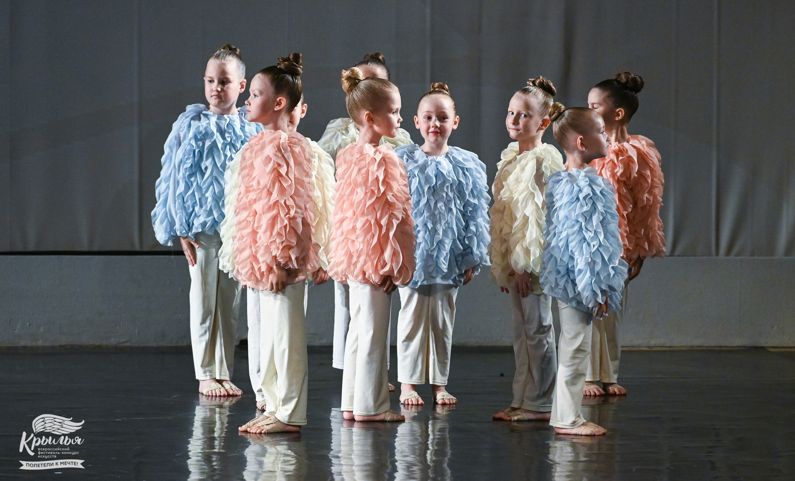 04.06.2025 Всероссийский фестиваль-конкурс искусств «Крылья» г. Санкт- Петербург. Медиастудия Фото Концепт