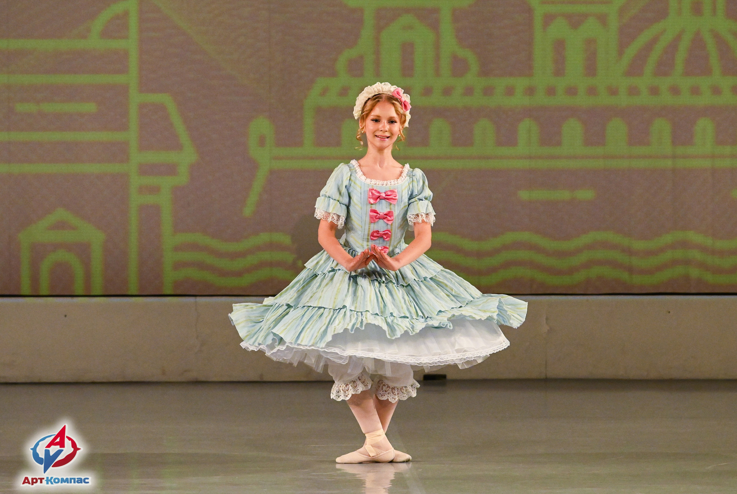 05.10.2025 Всероссийский фестиваль талантов «НЕВСКИЕ ВСТРЕЧИ» г. Санкт-Петербург. Медиастудия Фото Концепт