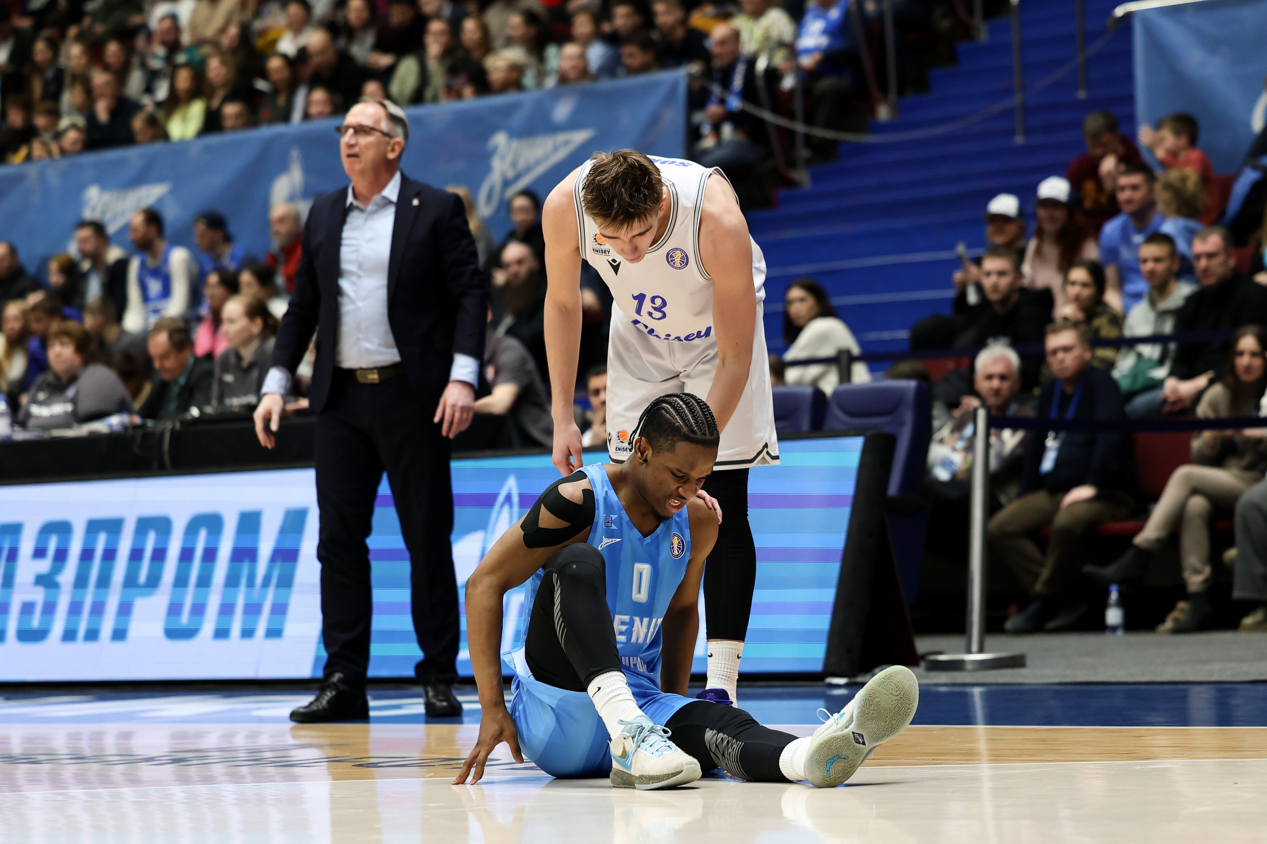 Зенит-Енисей 10.03.2024. Спортивный и репортажный фотограф Антон Тереханов